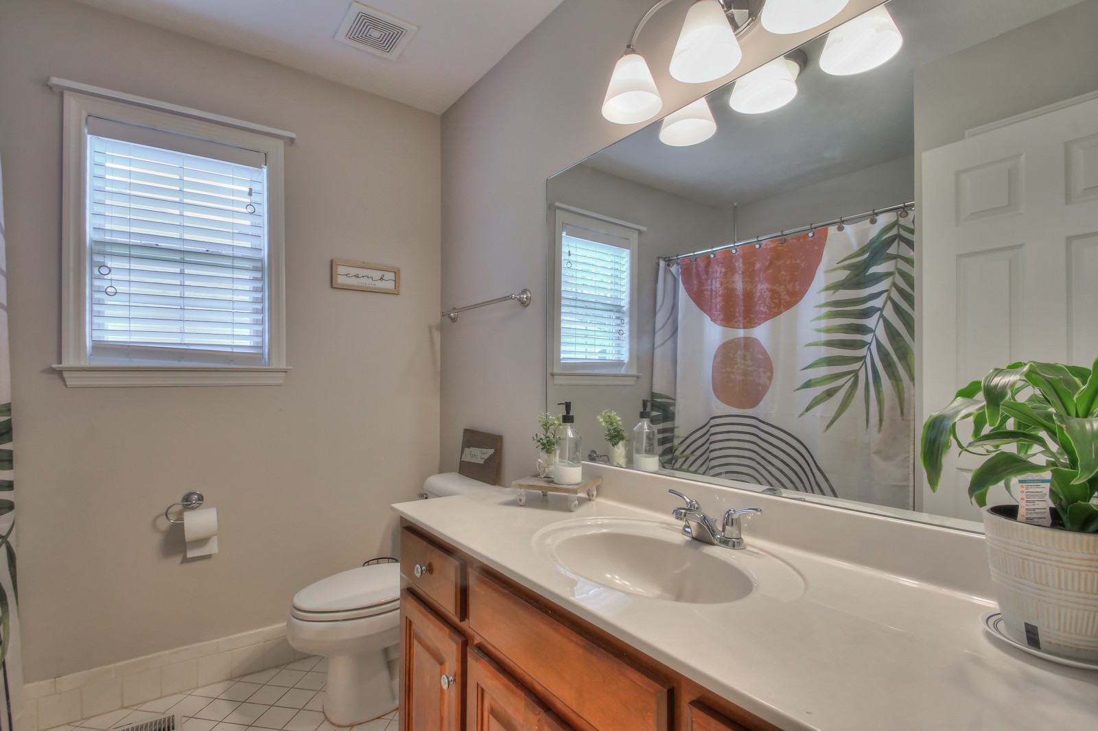 108 Canterbury Close