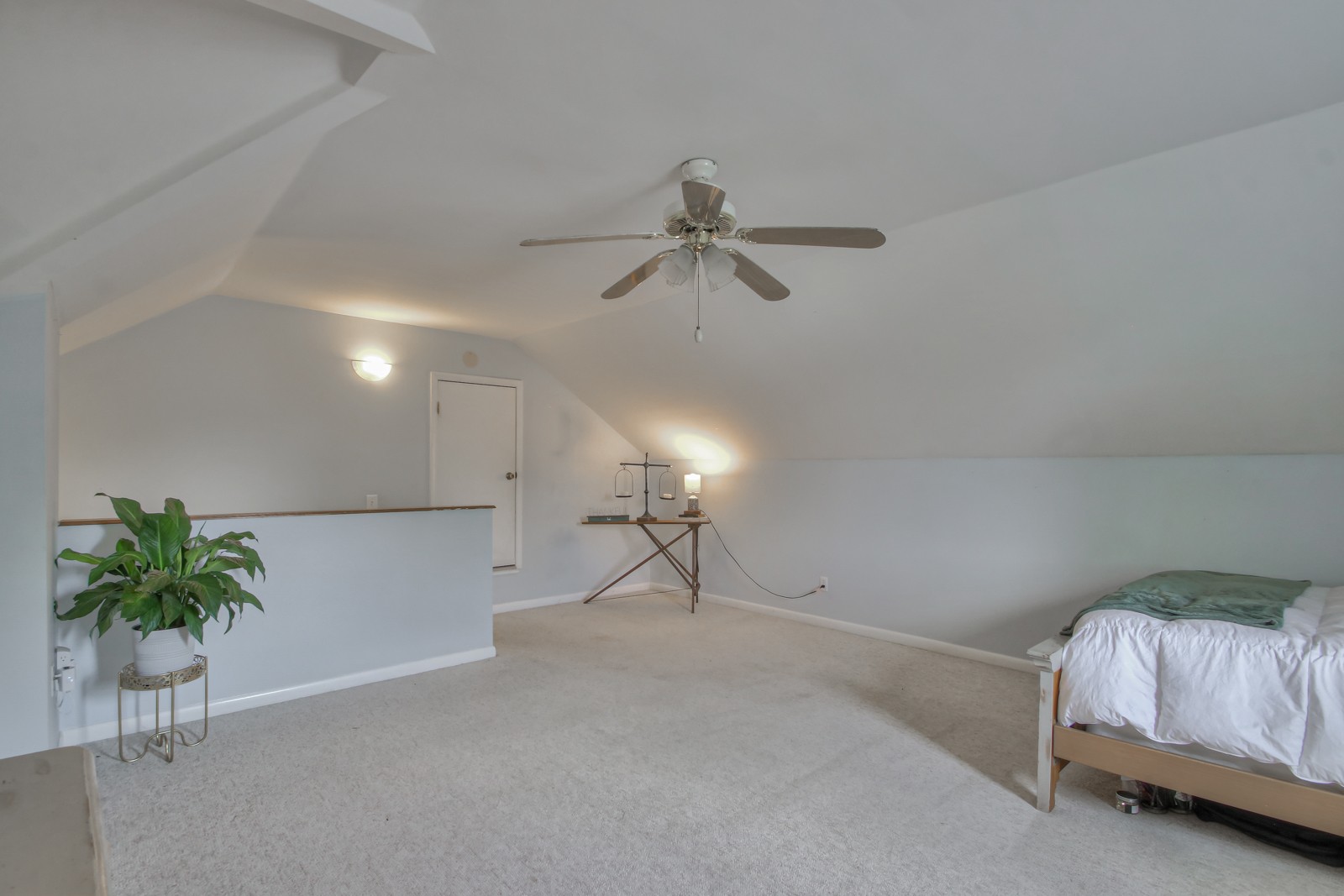 108 Canterbury Close