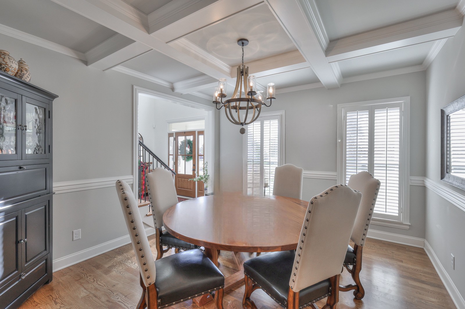 2522 Saint James Dr