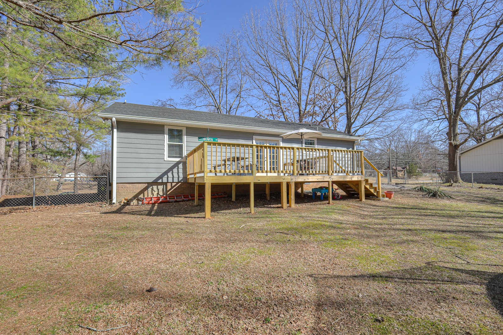 7101 Dogwood Ct