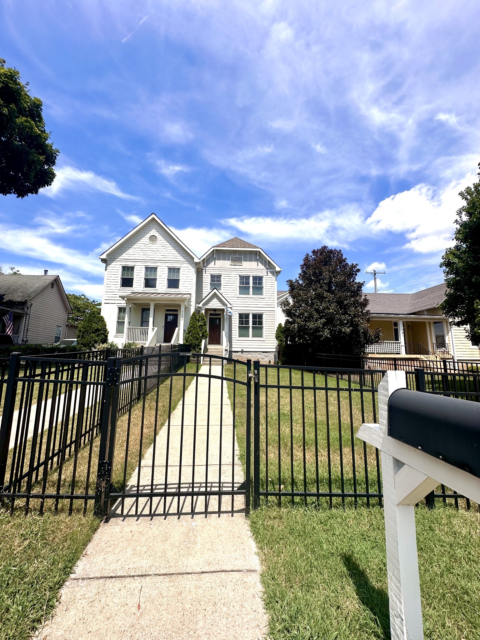 5402A Pennsylvania Ave