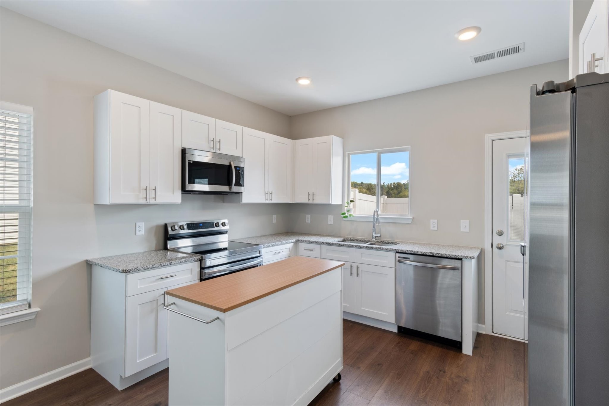 251 Tara Ct