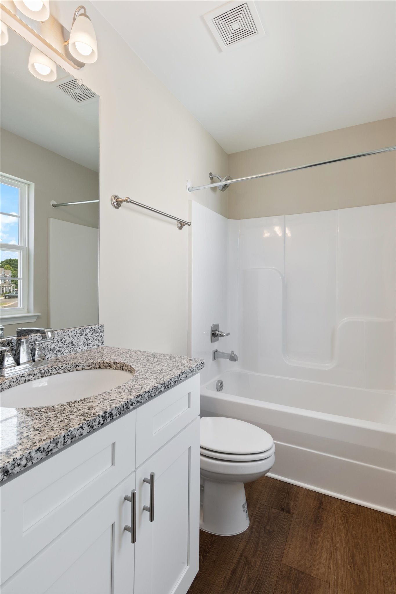 251 Tara Ct