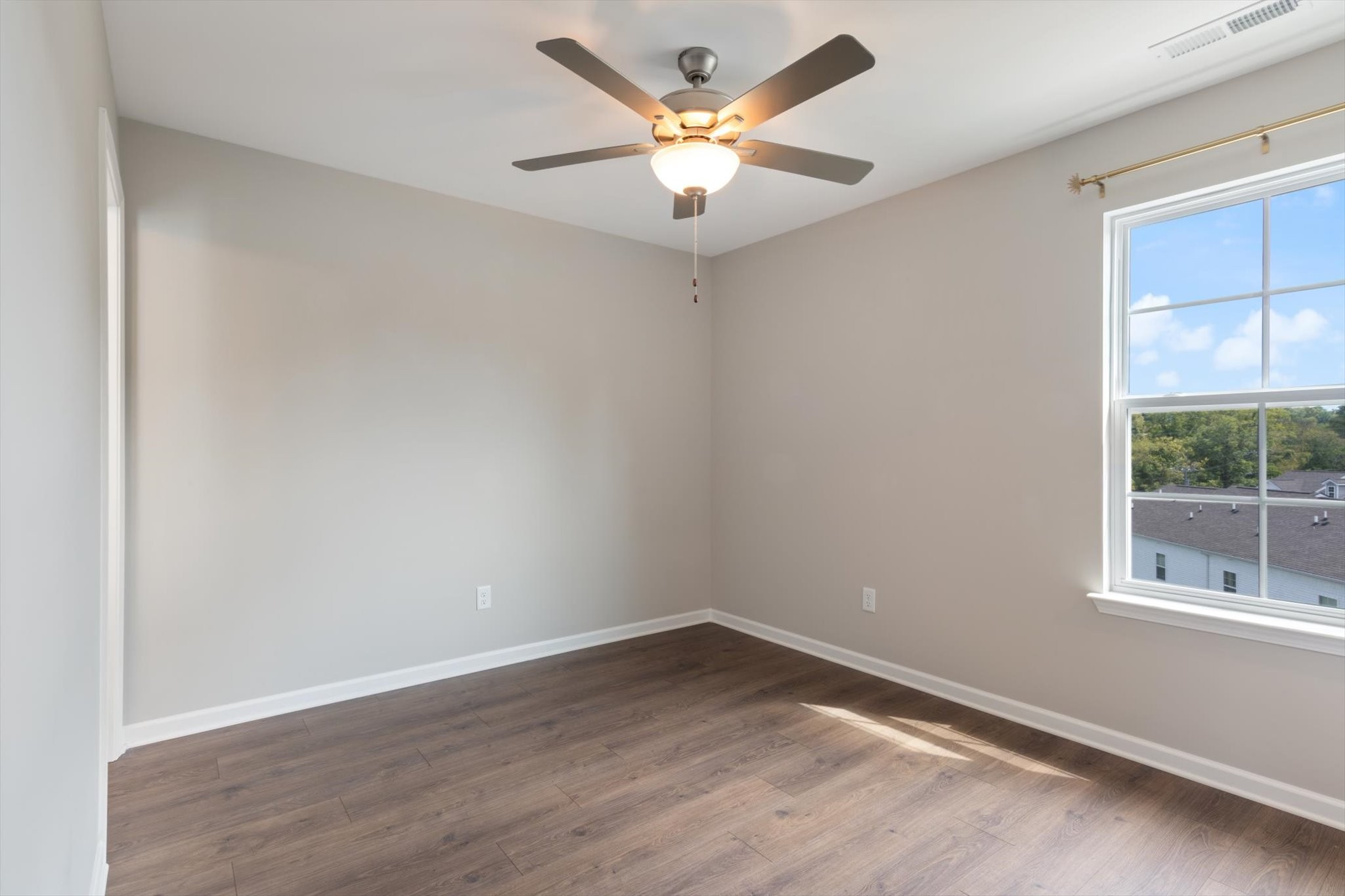 251 Tara Ct