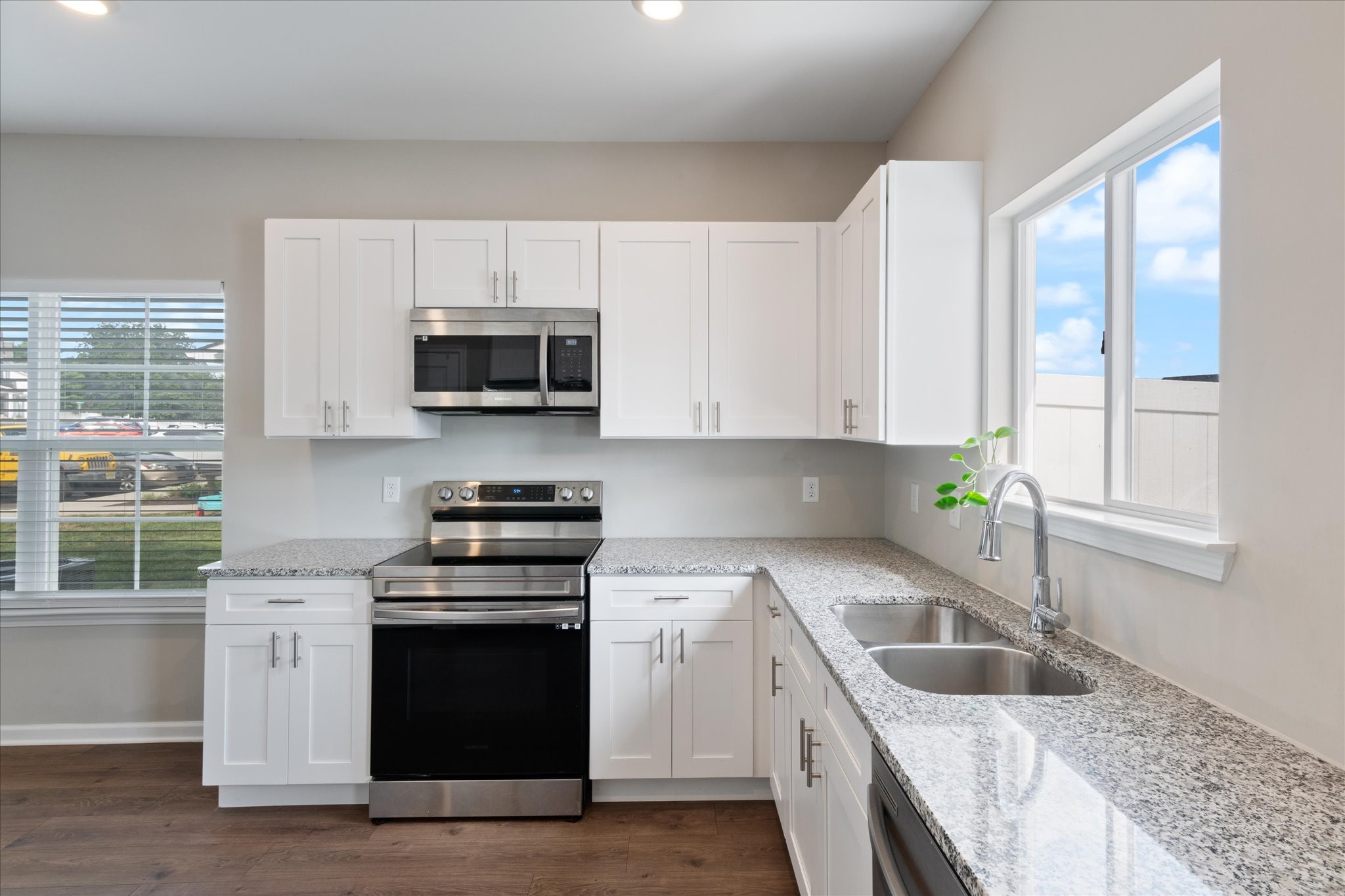 251 Tara Ct