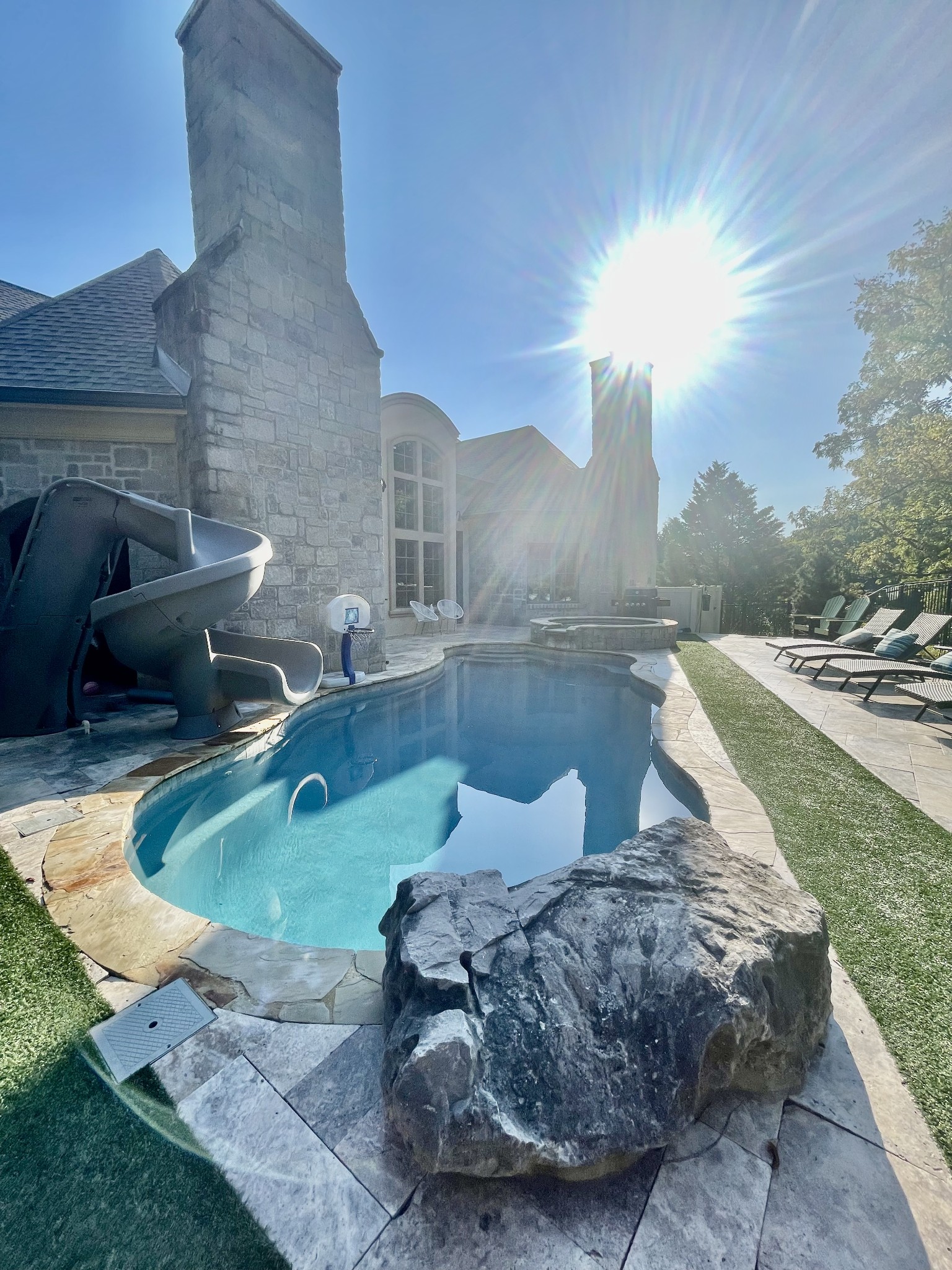 9545 Sanctuary Pl