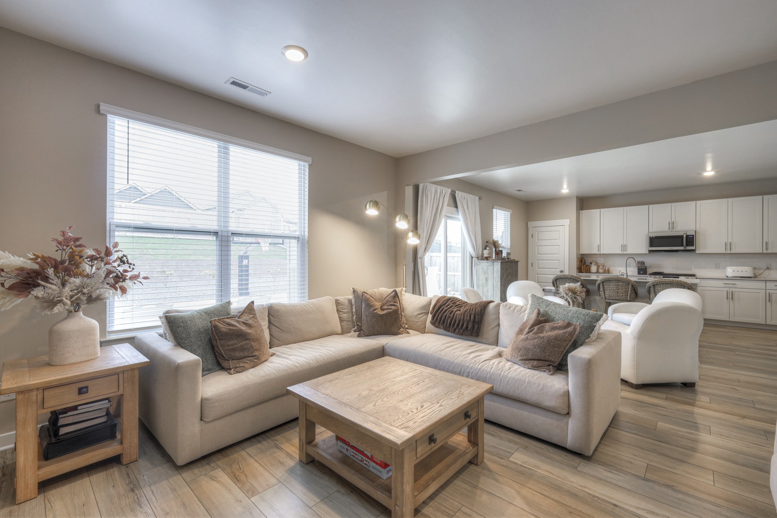 732 Ewell Farm Dr