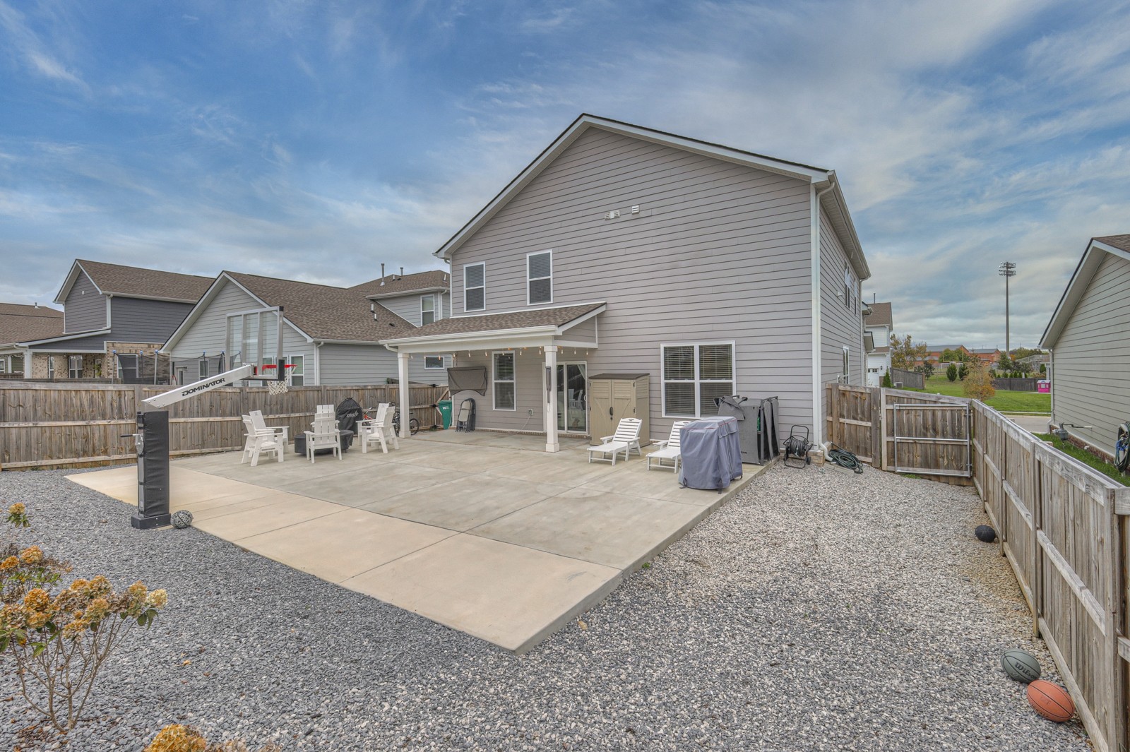 732 Ewell Farm Dr