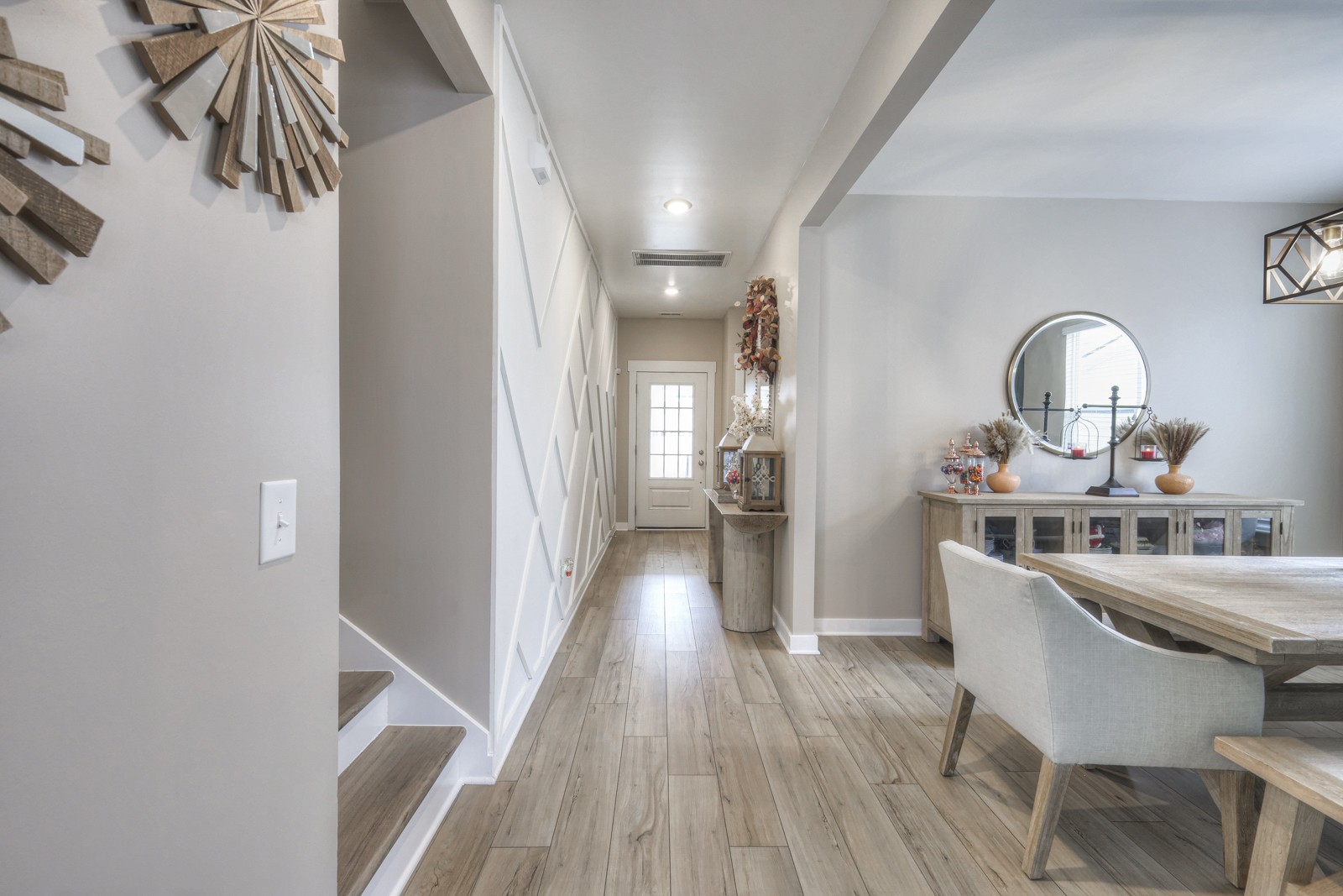 732 Ewell Farm Dr