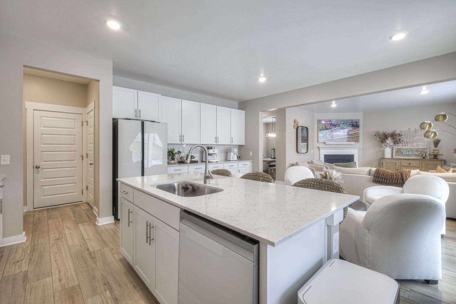 732 Ewell Farm Dr