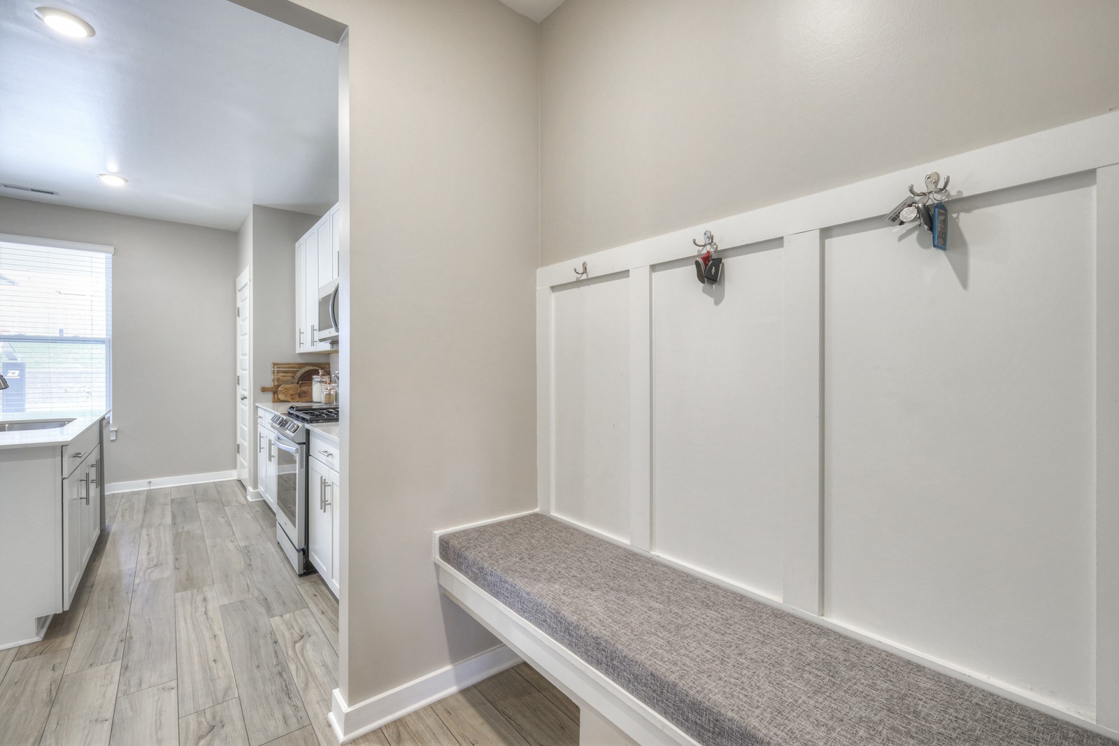 732 Ewell Farm Dr