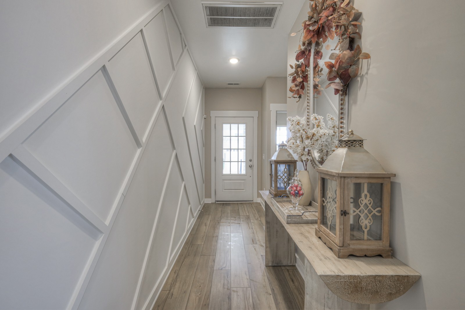 732 Ewell Farm Dr