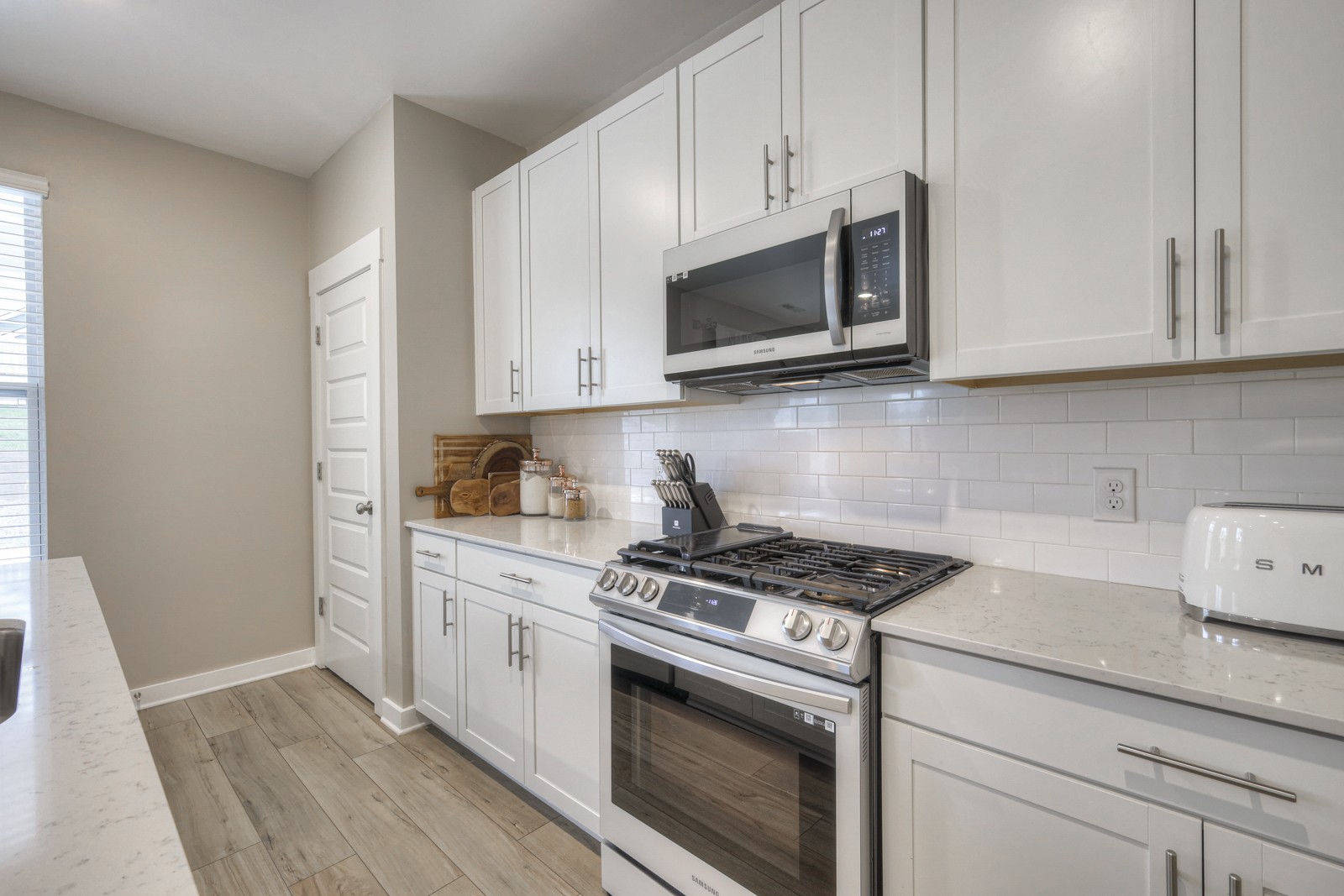 732 Ewell Farm Dr