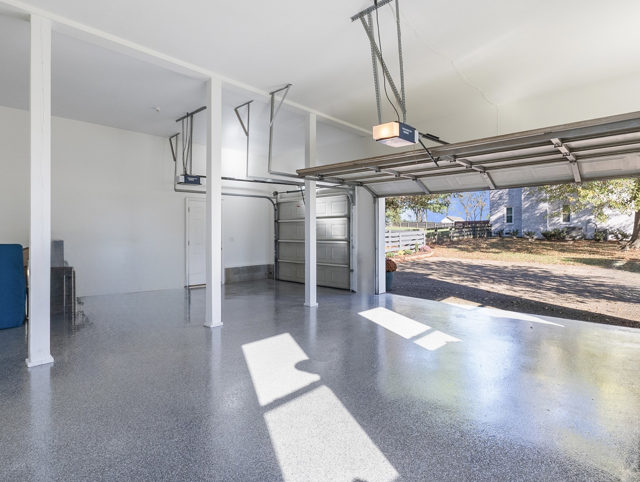 2530 Saint James Dr