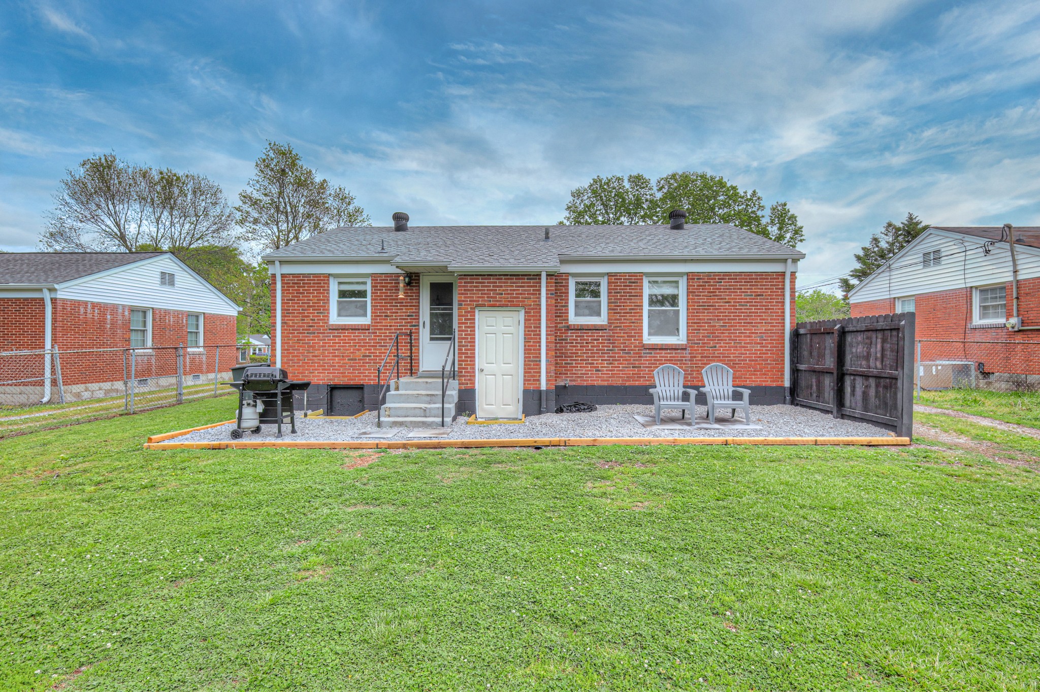 2813 Saint Edwards Dr