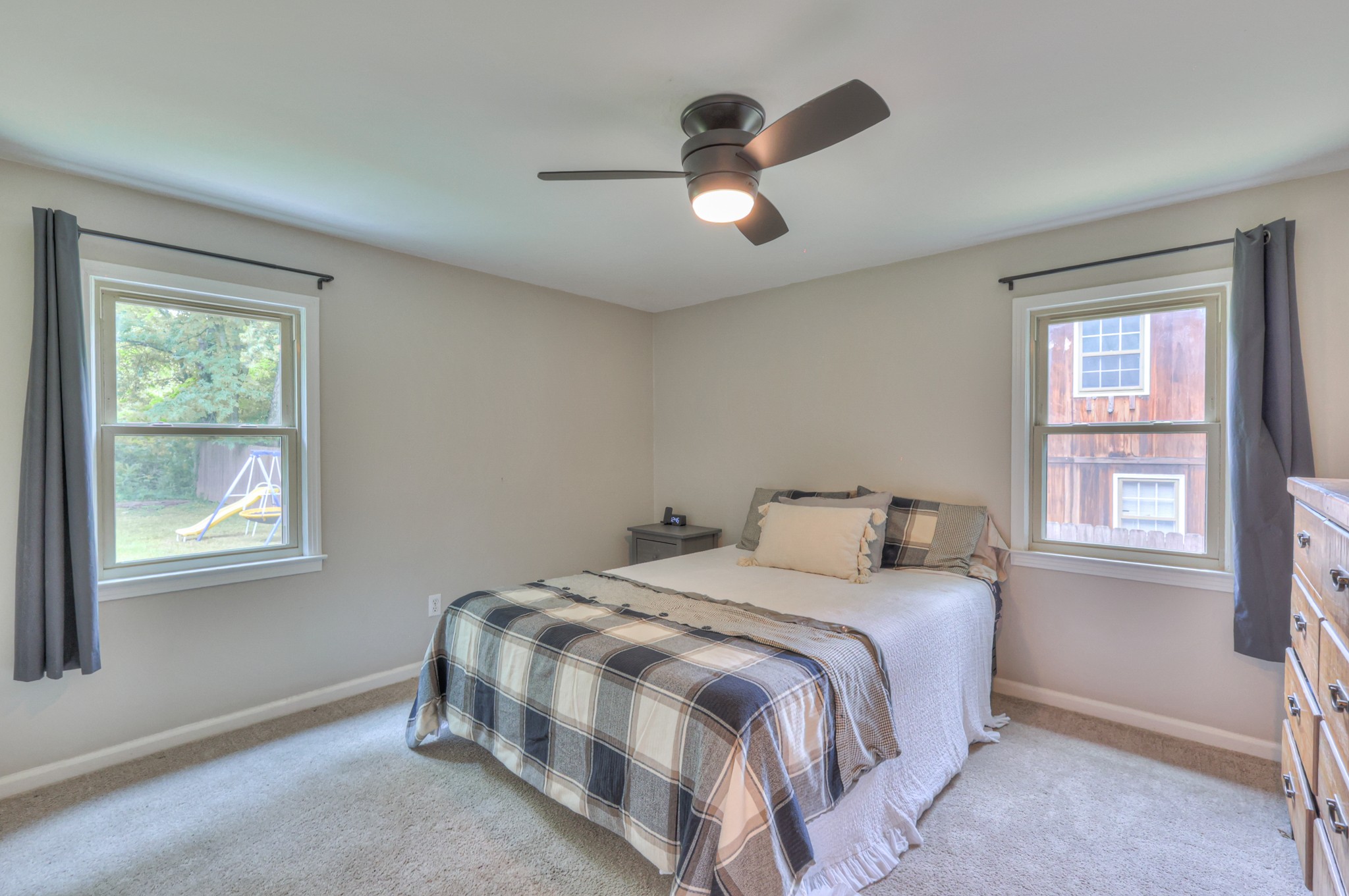 121 Rainbow Cir