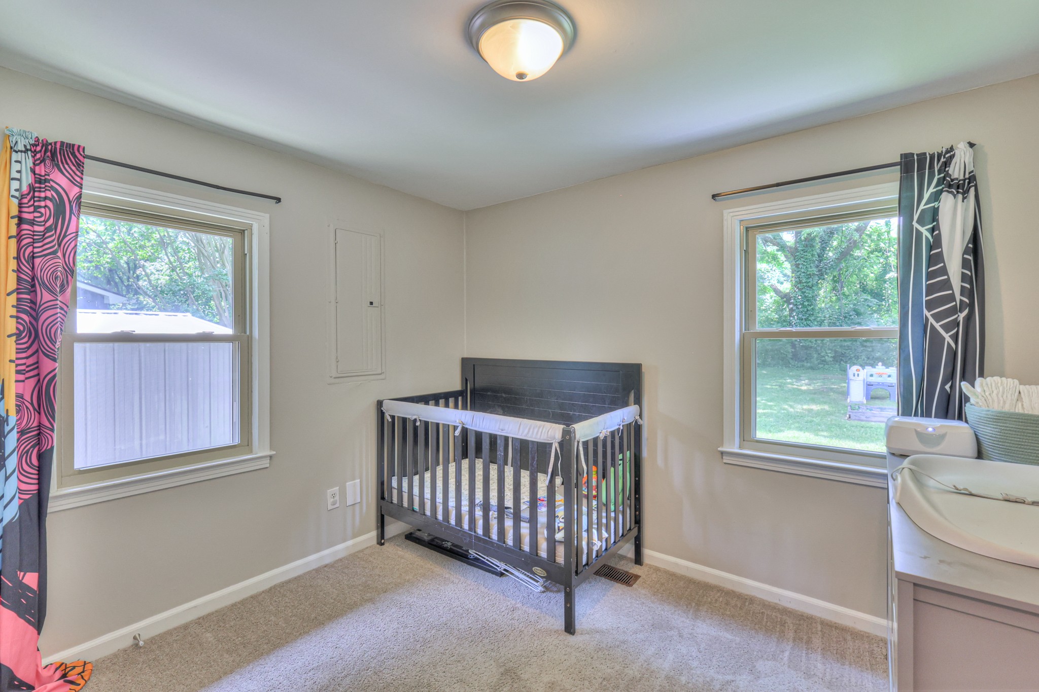 121 Rainbow Cir