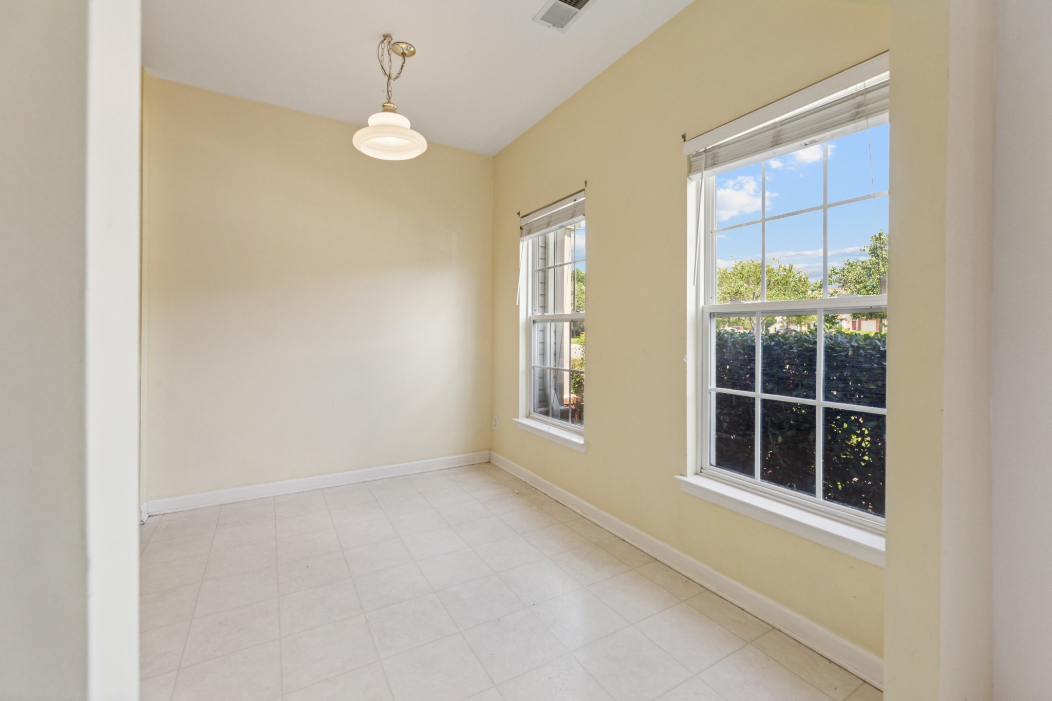 3401 Anderson Rd Unit: 63