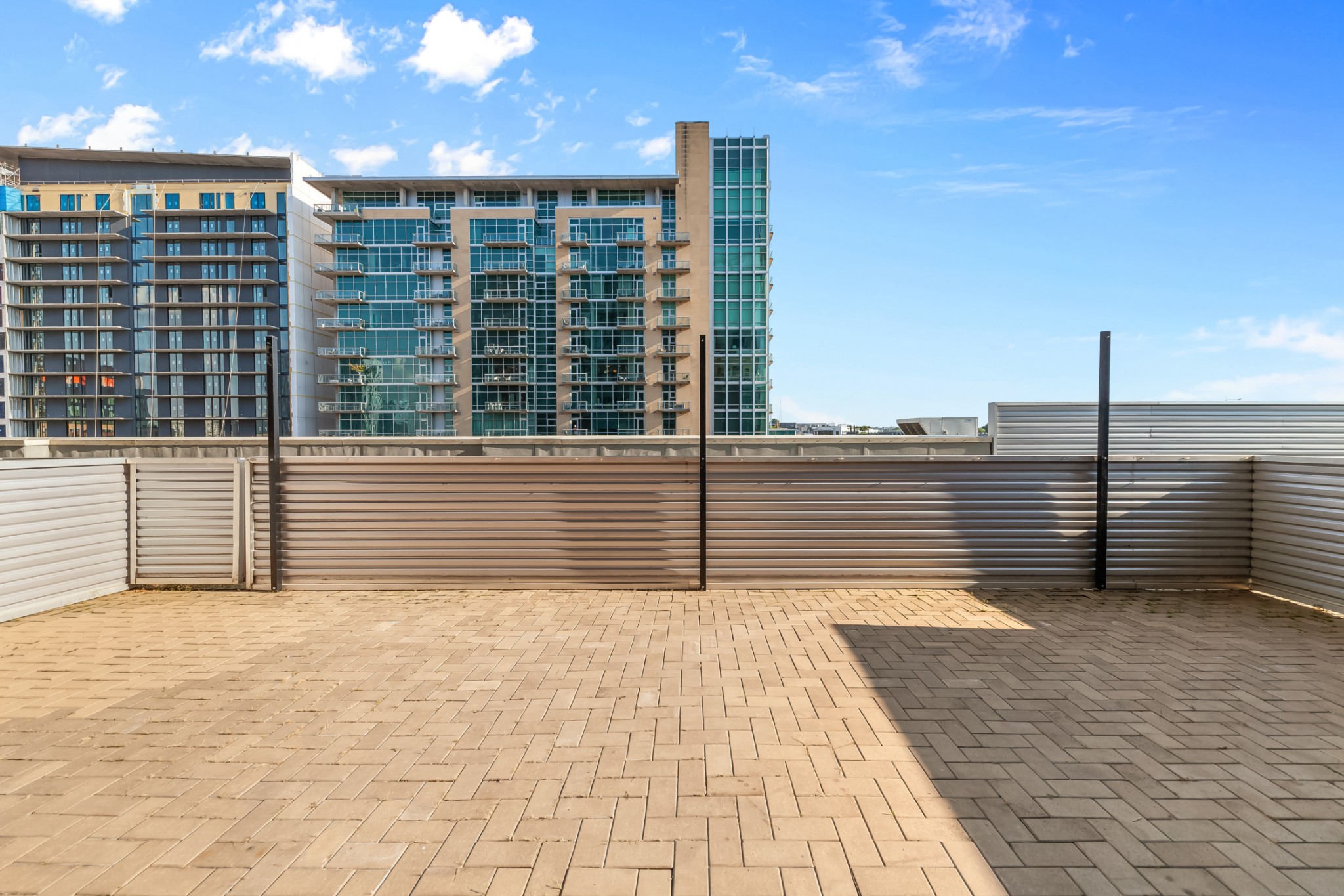 600 12th Ave, S Unit: 902