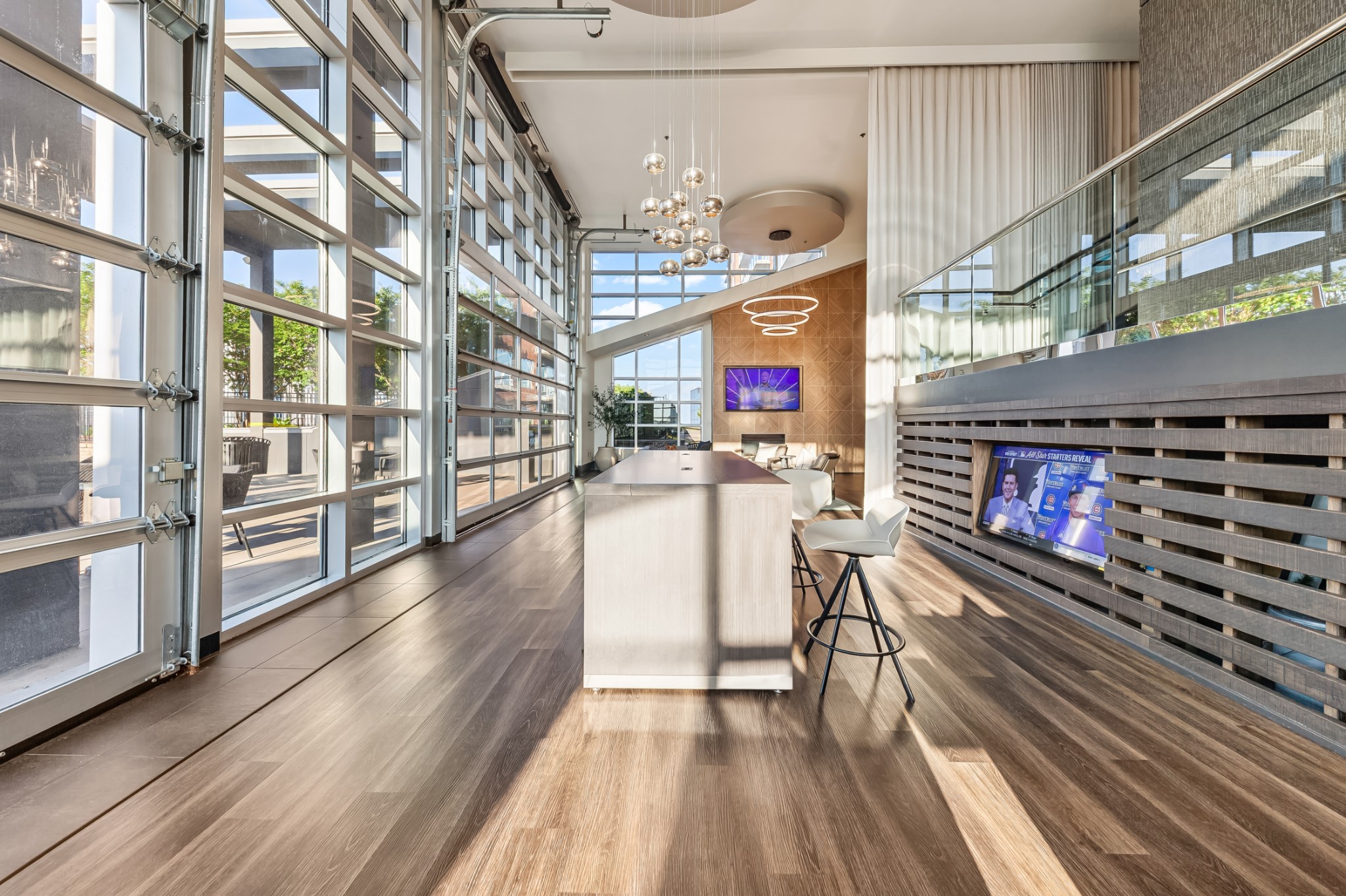 600 12th Ave, S Unit: 902