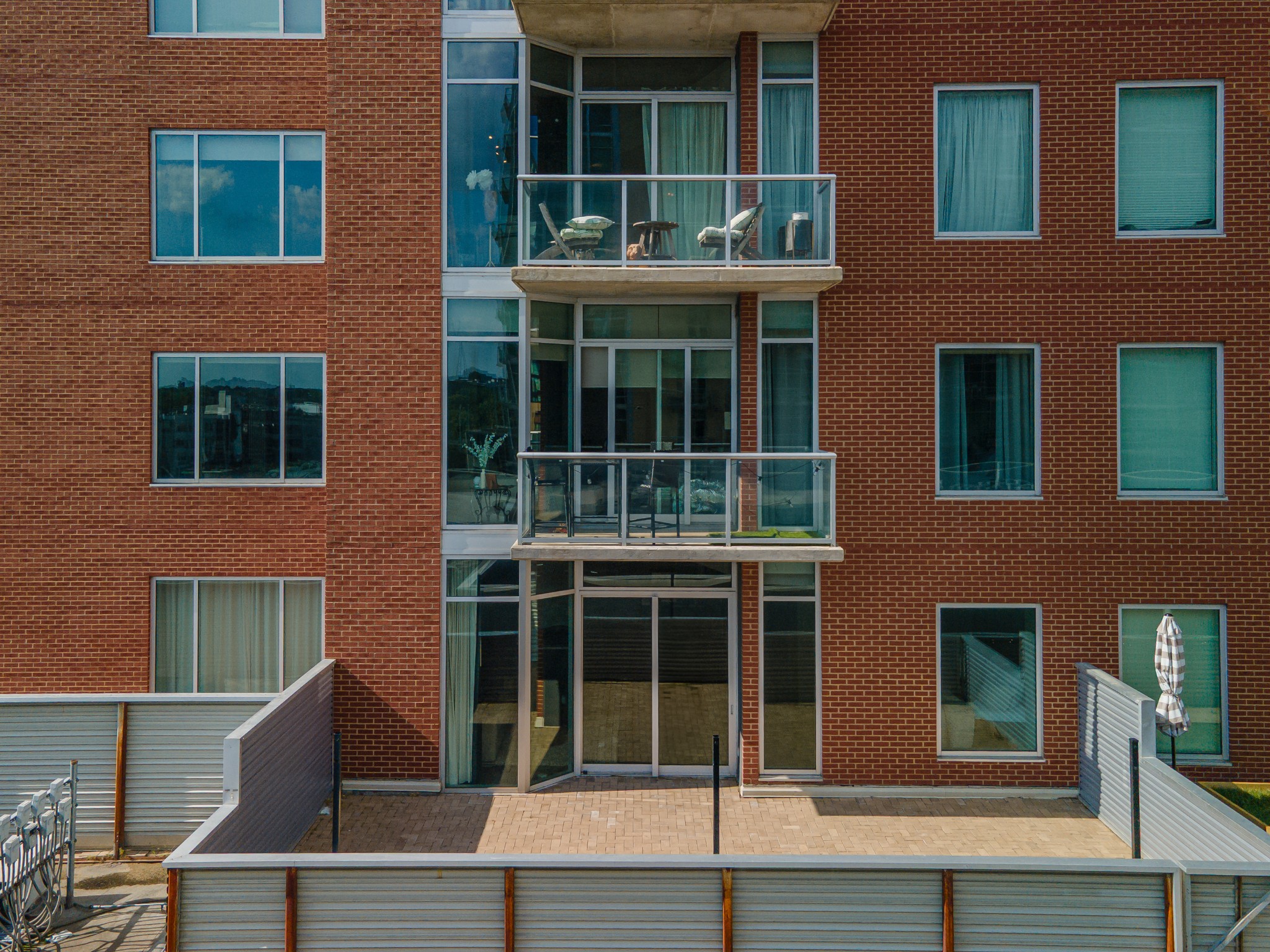 600 12th Ave, S Unit: 902