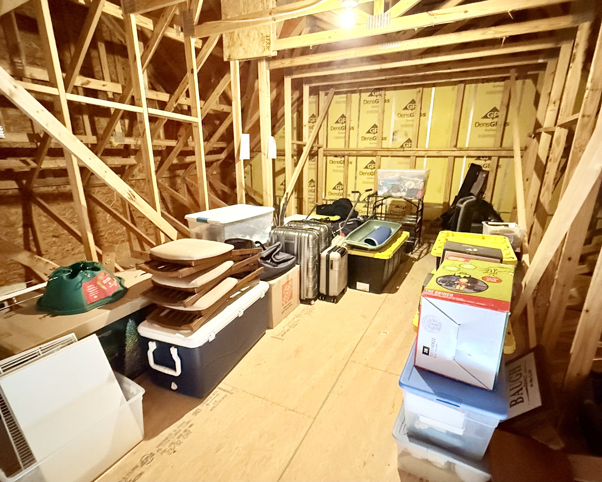 3006 Long Branch Cir