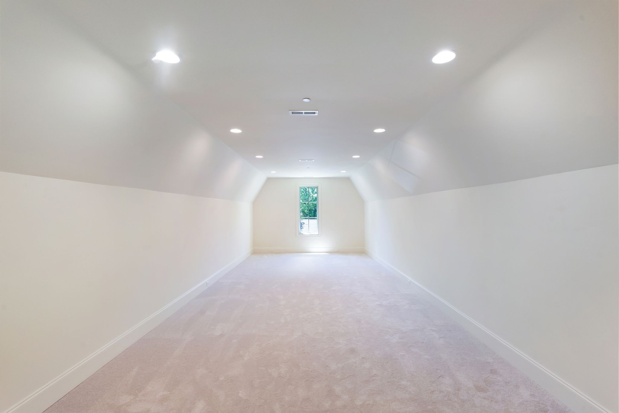 111 Keyway Dr