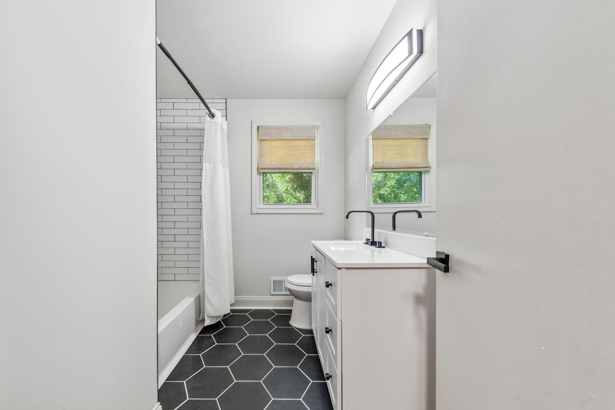 1047 Percy Warner Blvd