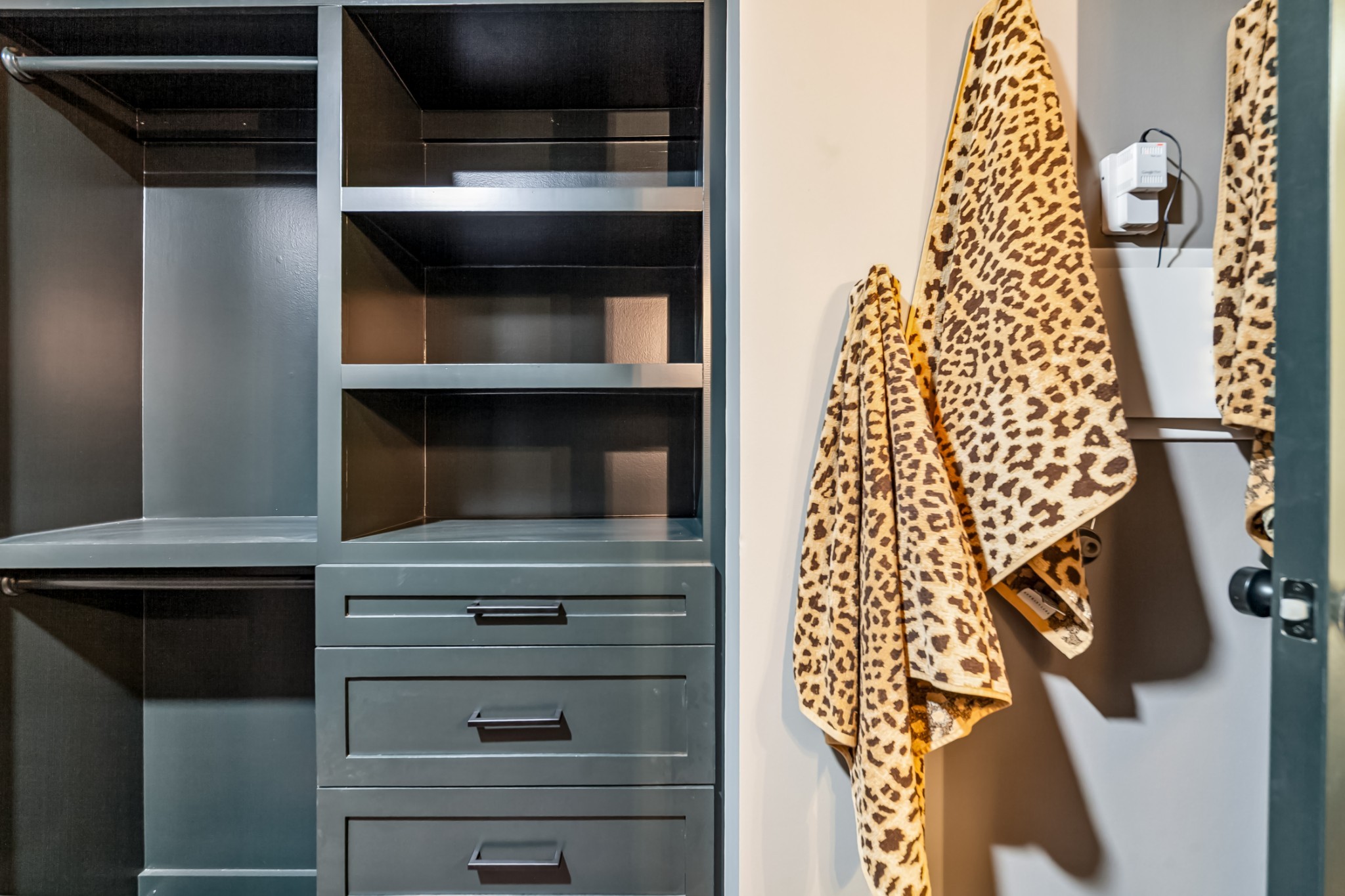 600 12th Ave, S Unit: 902