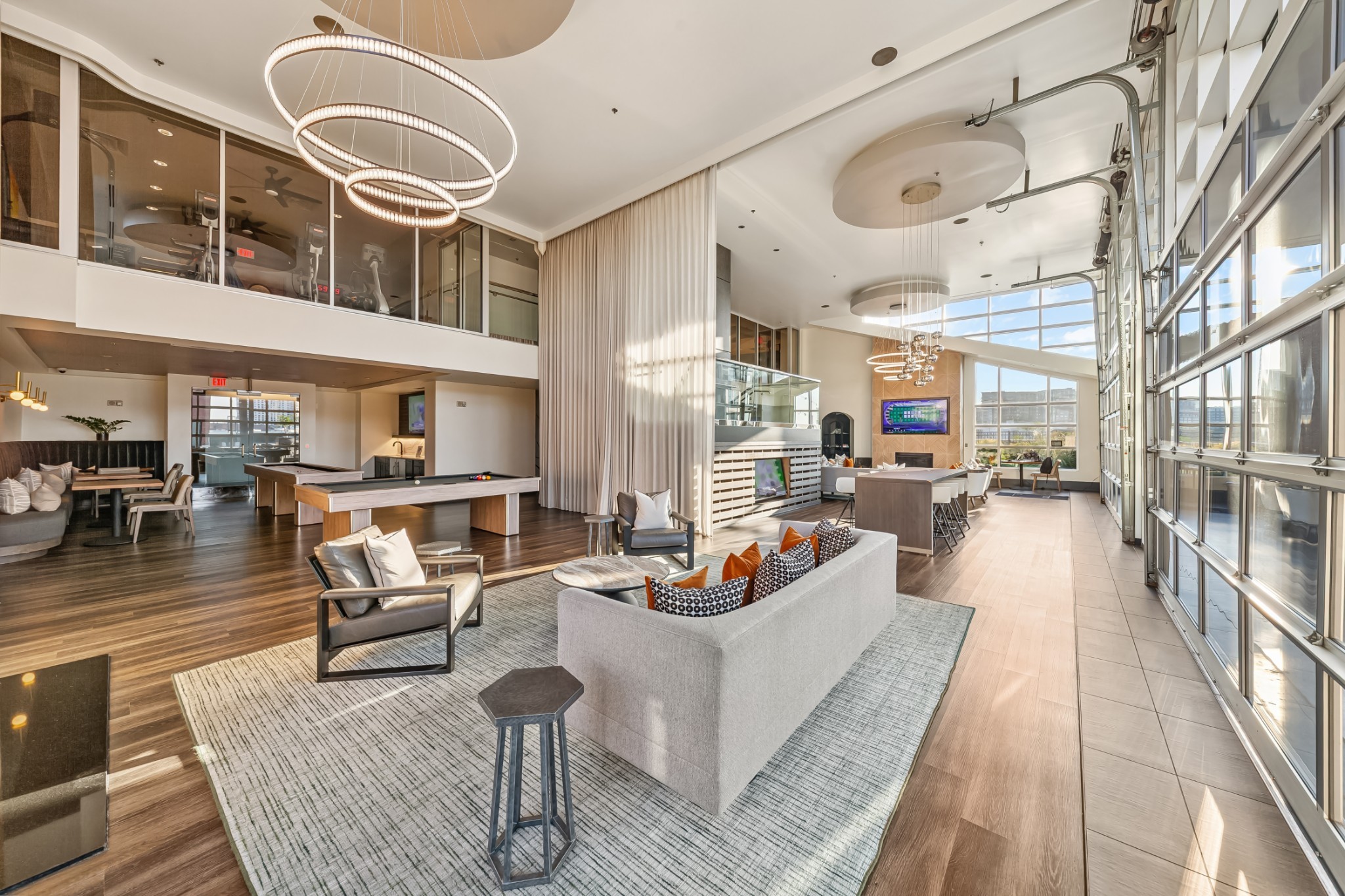 600 12th Ave, S Unit: 902