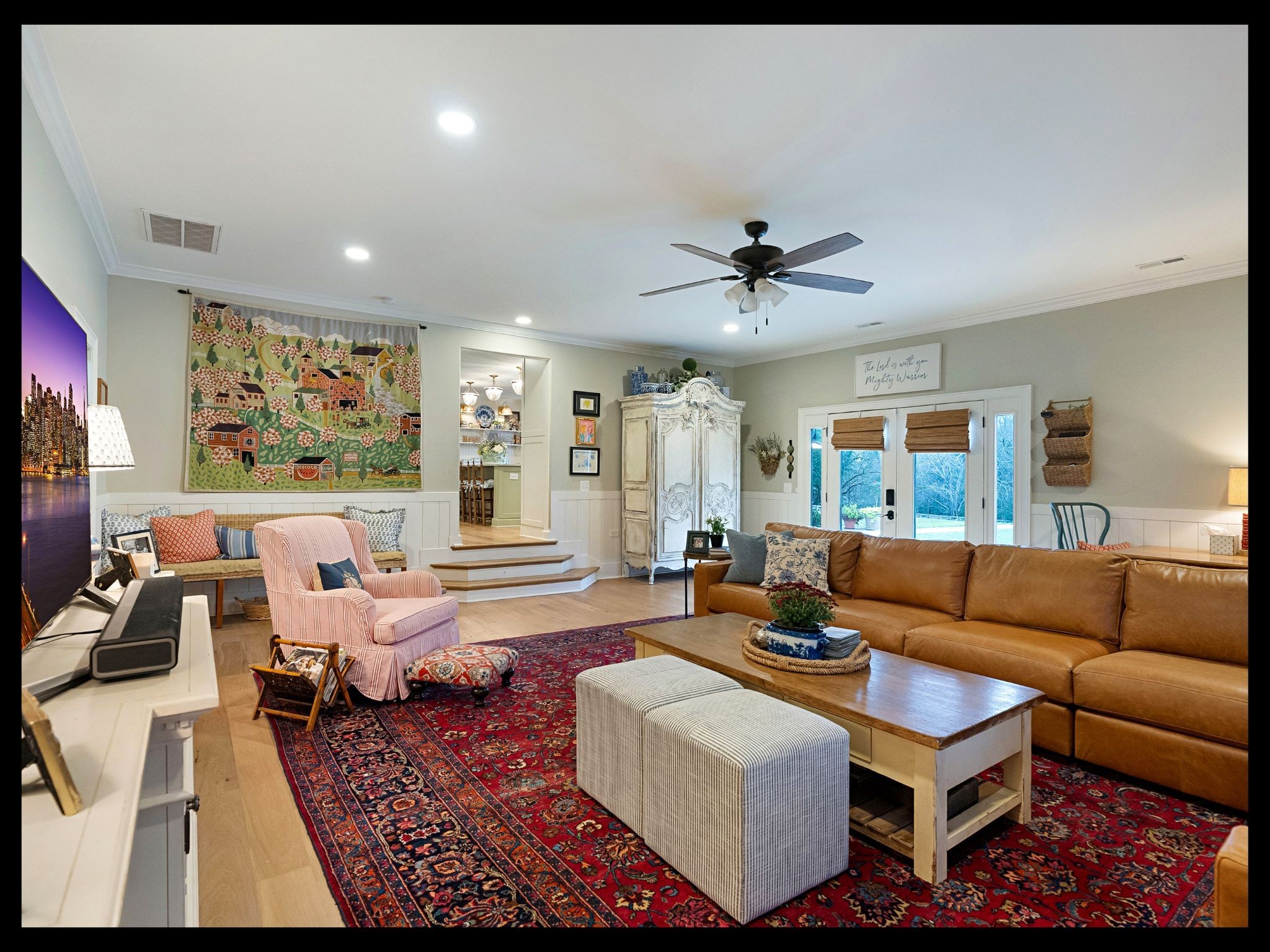 202 Deerfield Ln