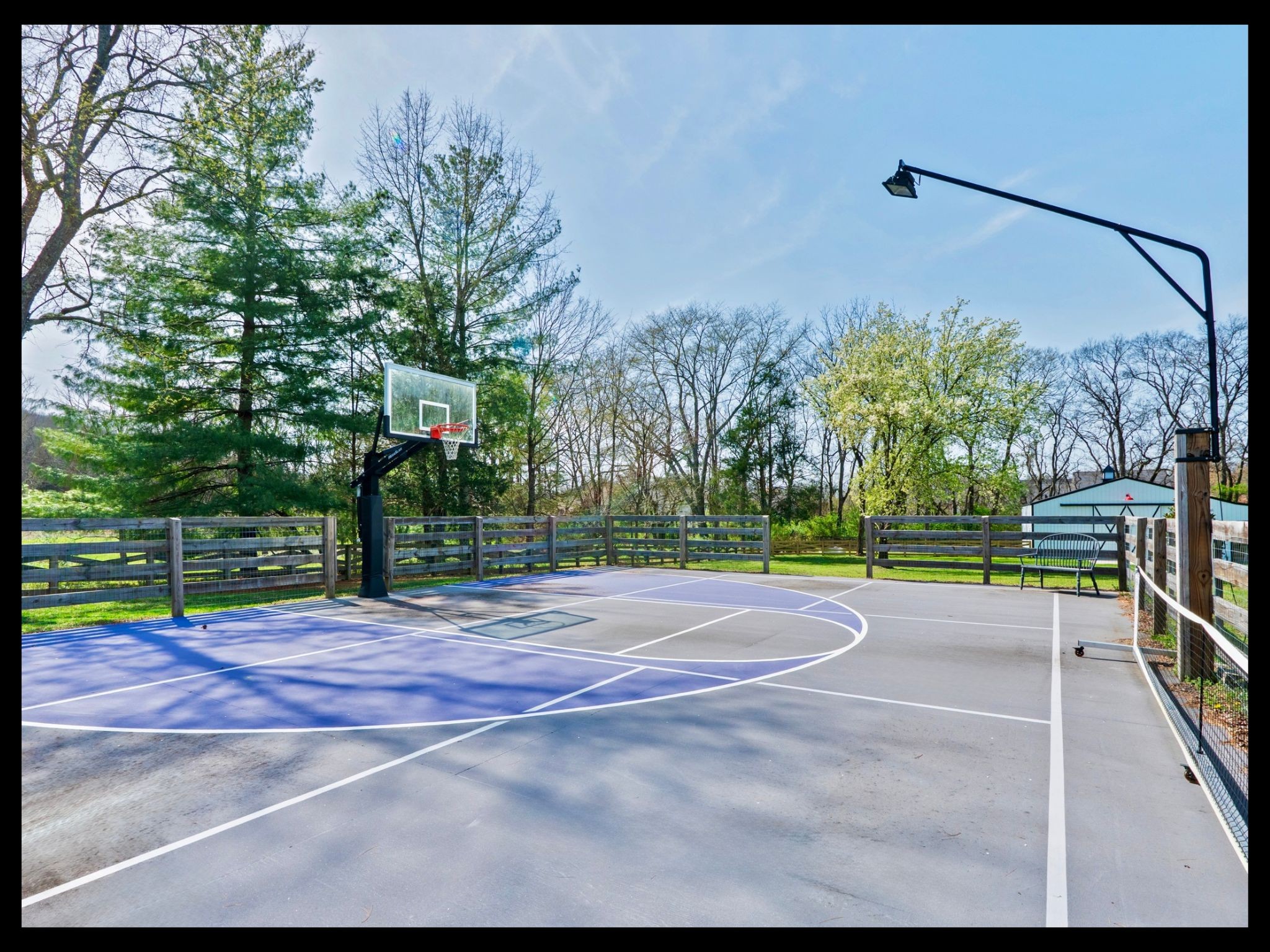 202 Deerfield Ln