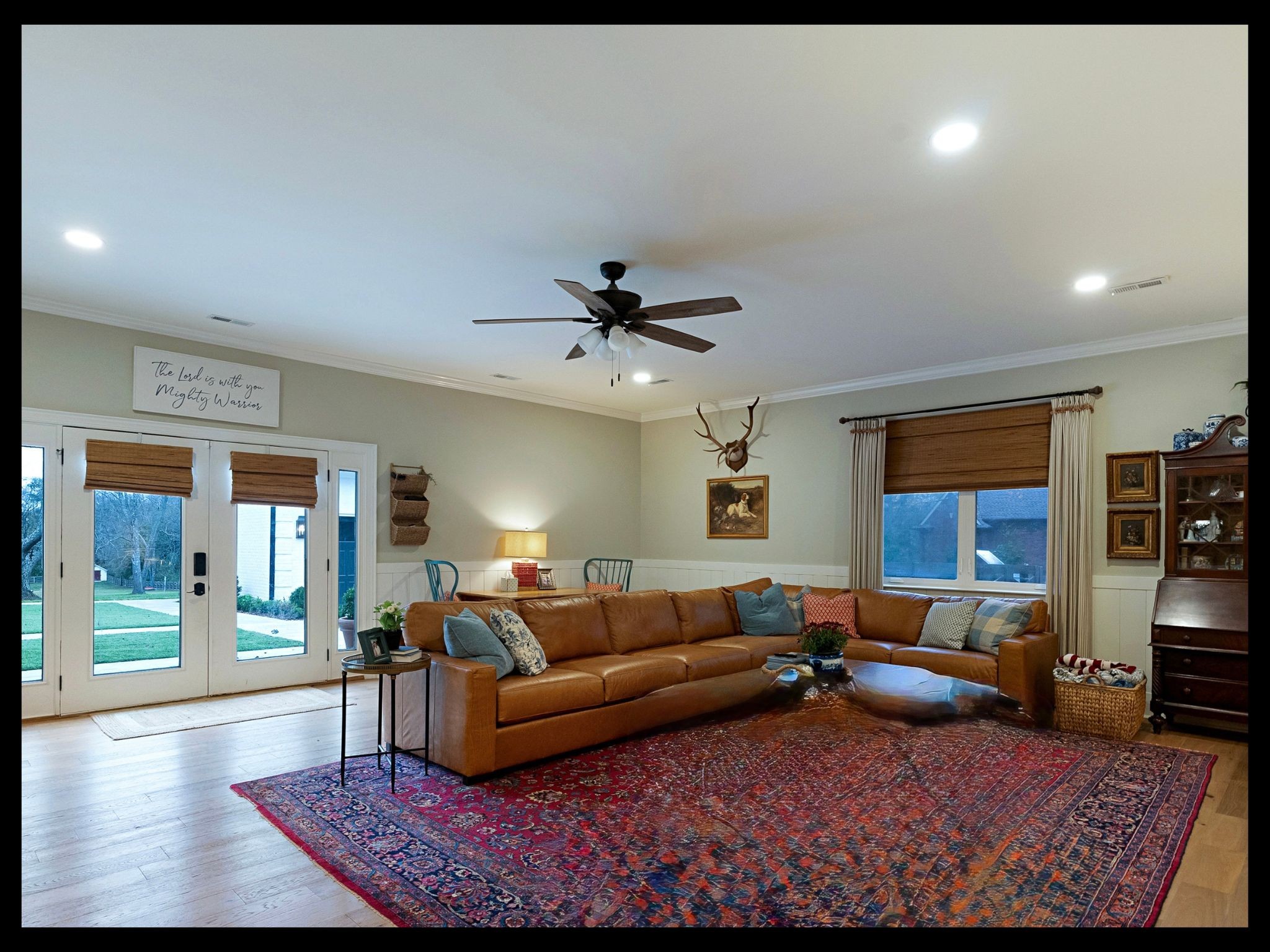 202 Deerfield Ln
