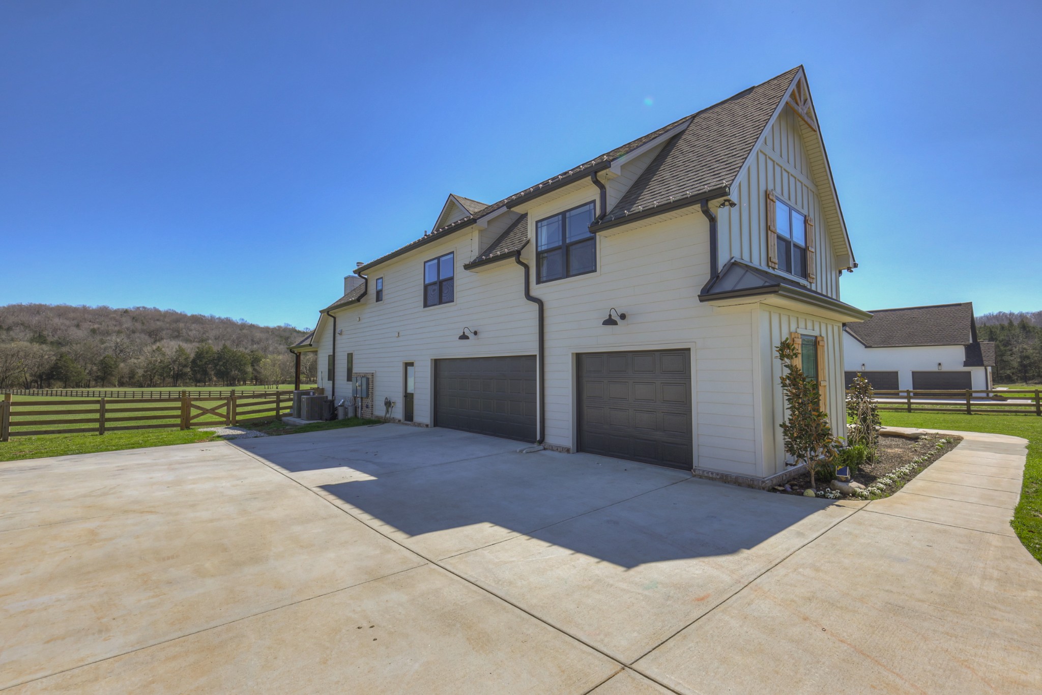 4110 Chicken Rd