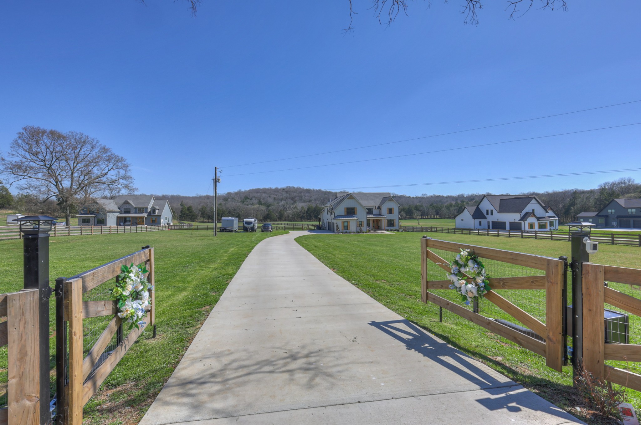 4110 Chicken Rd