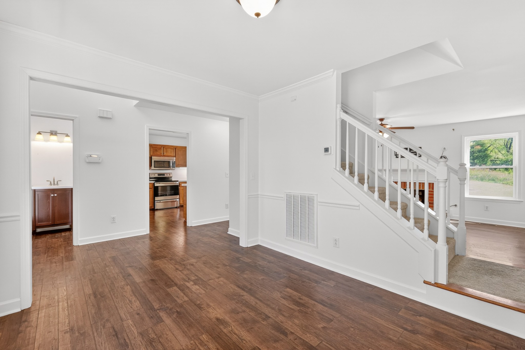 1329 Branchside Ct