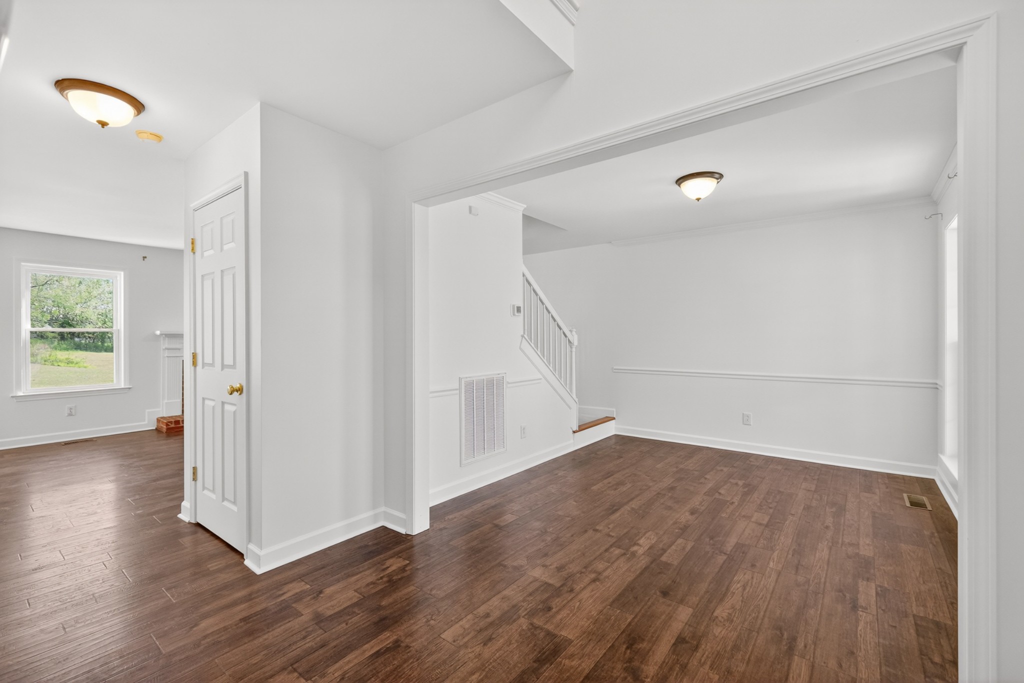 1329 Branchside Ct