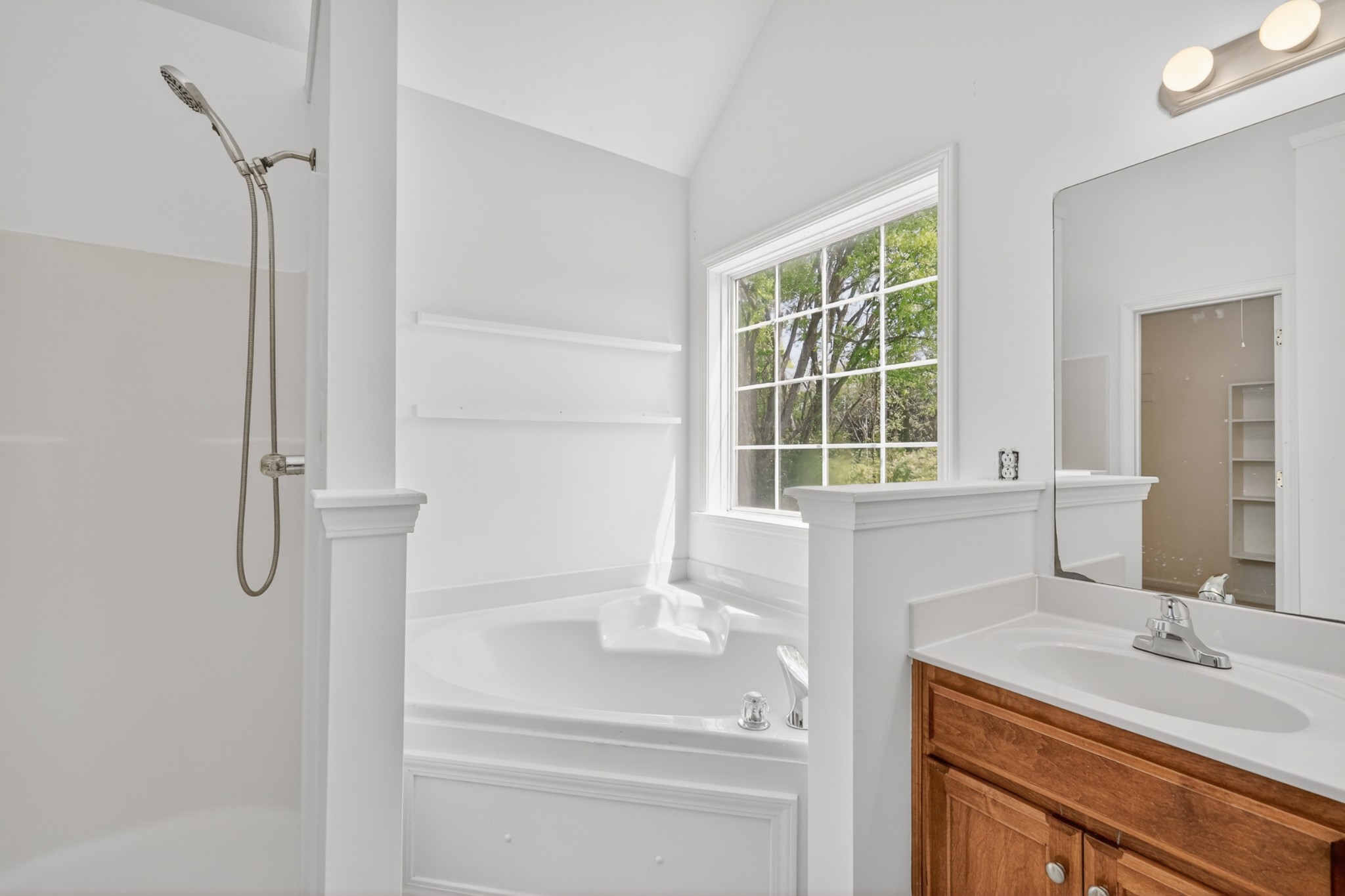 1329 Branchside Ct
