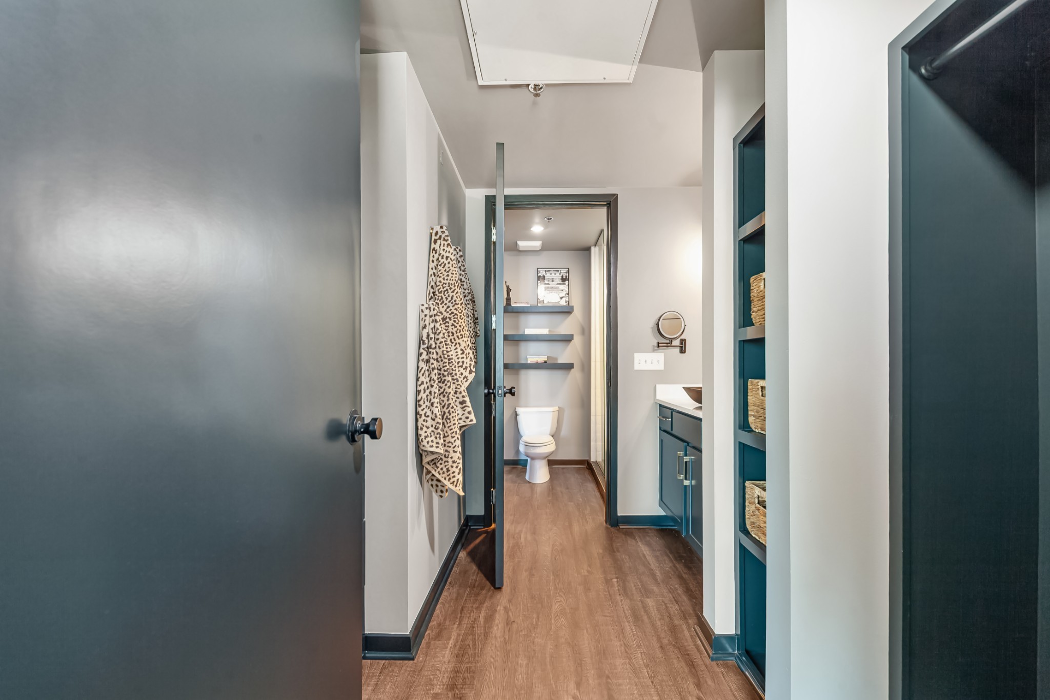 600 12th Ave, S Unit: 902