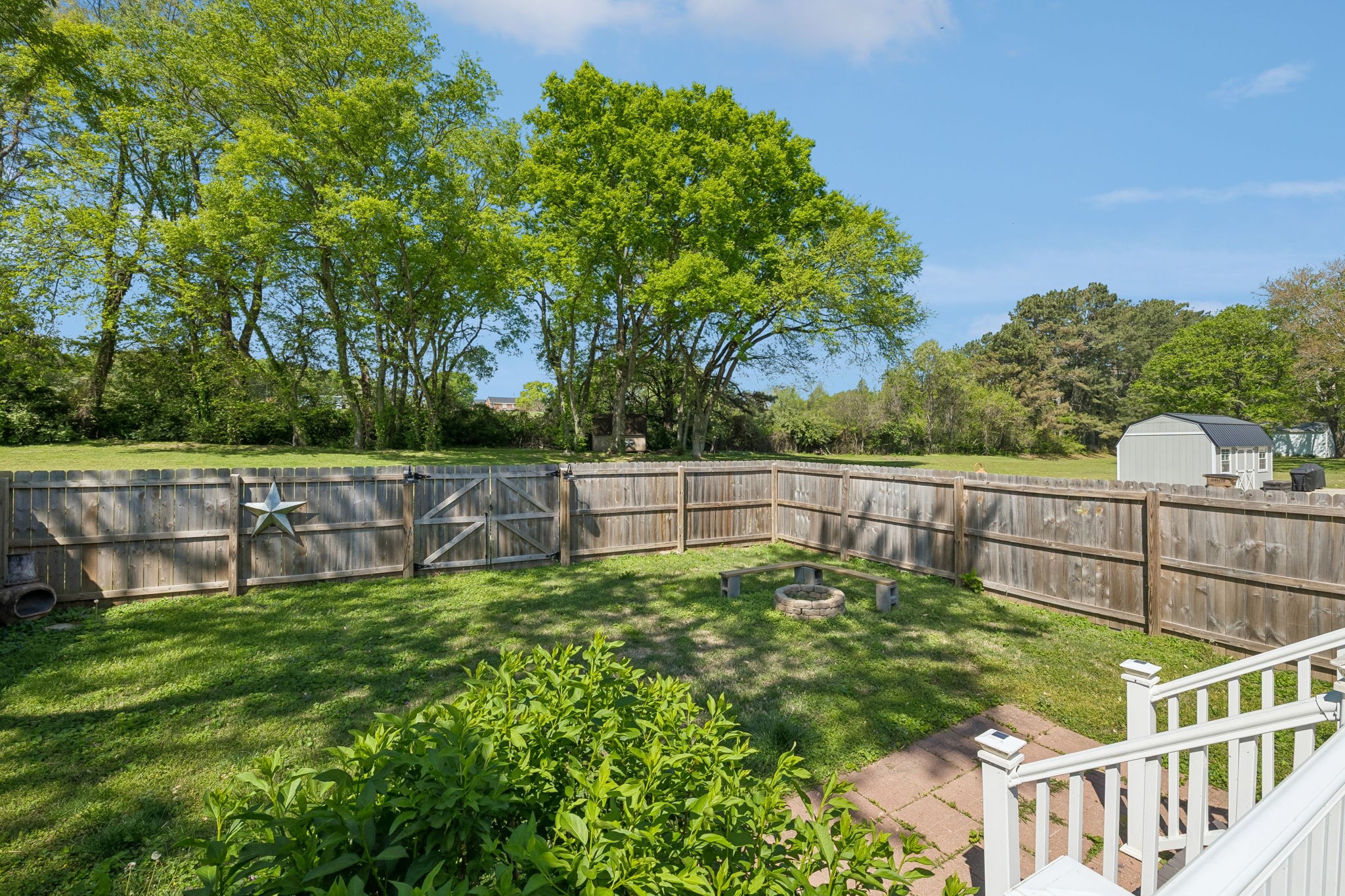 1002 Shannon Ln