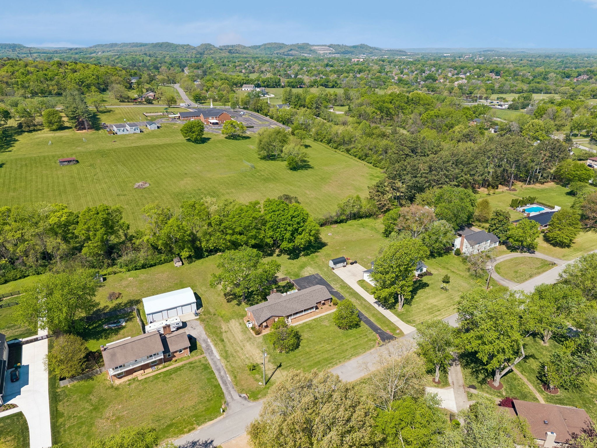 1002 Shannon Ln