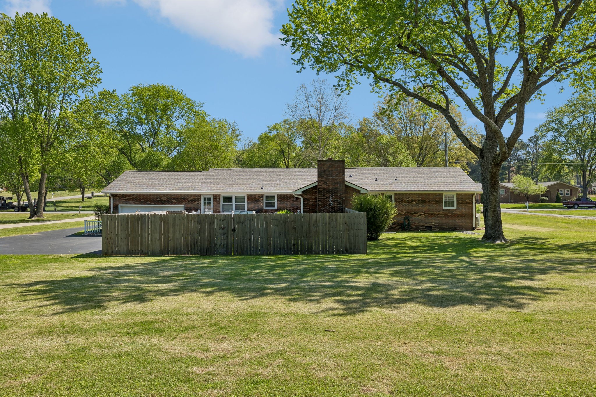 1002 Shannon Ln