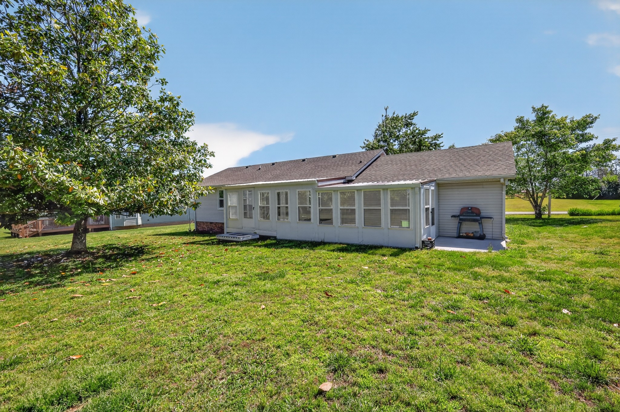 630 Edgefield Dr