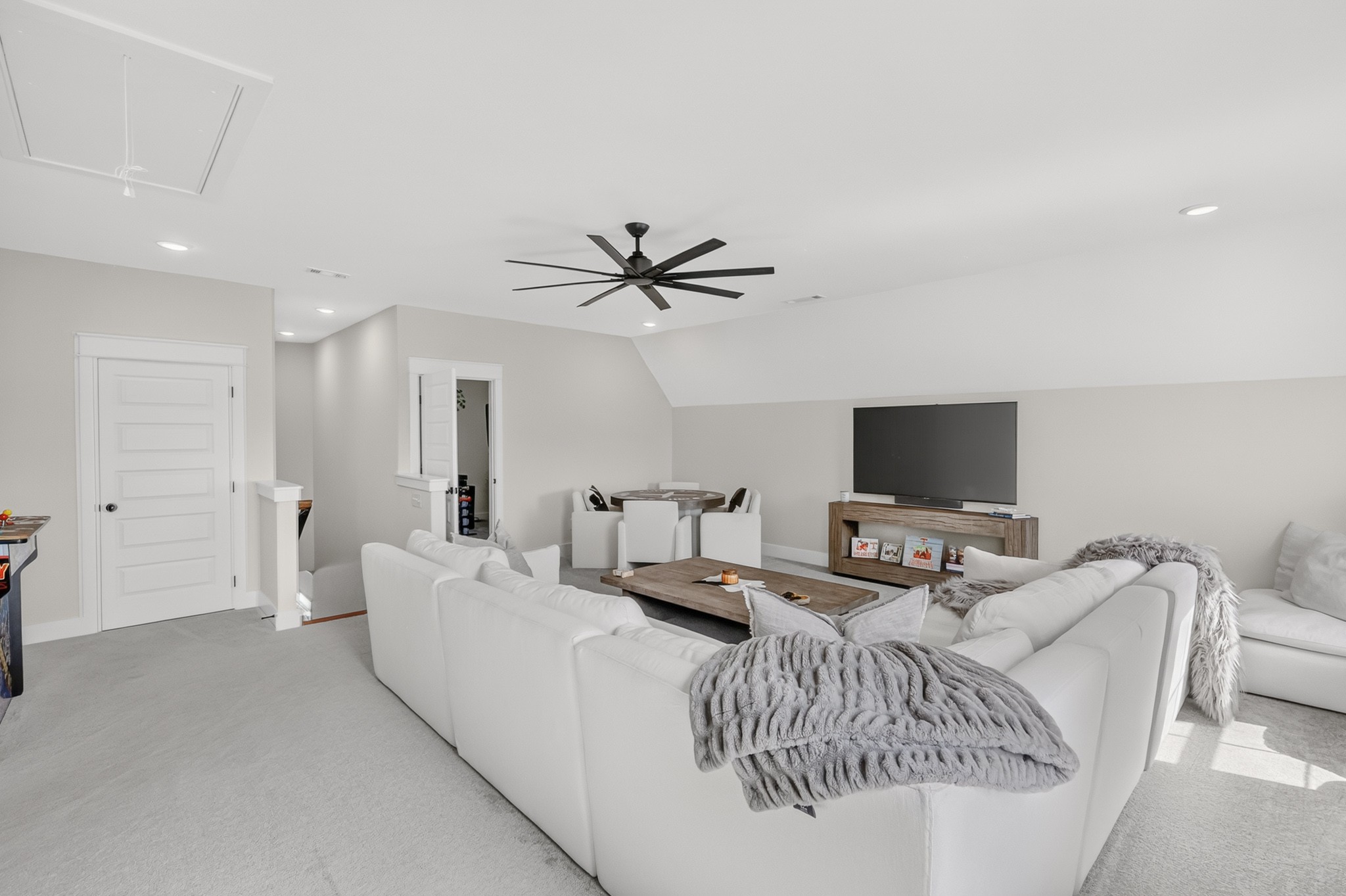 7100 Neills Branch Dr