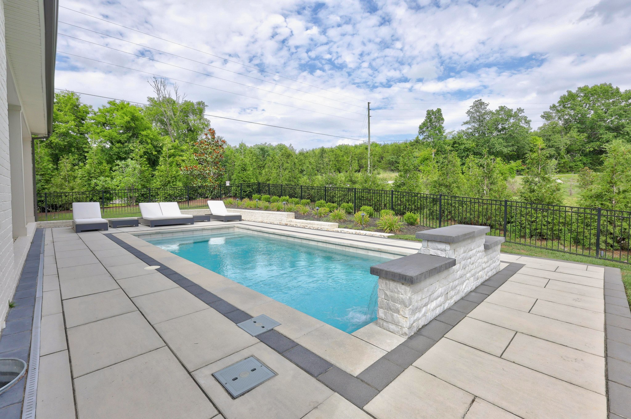 7100 Neills Branch Dr