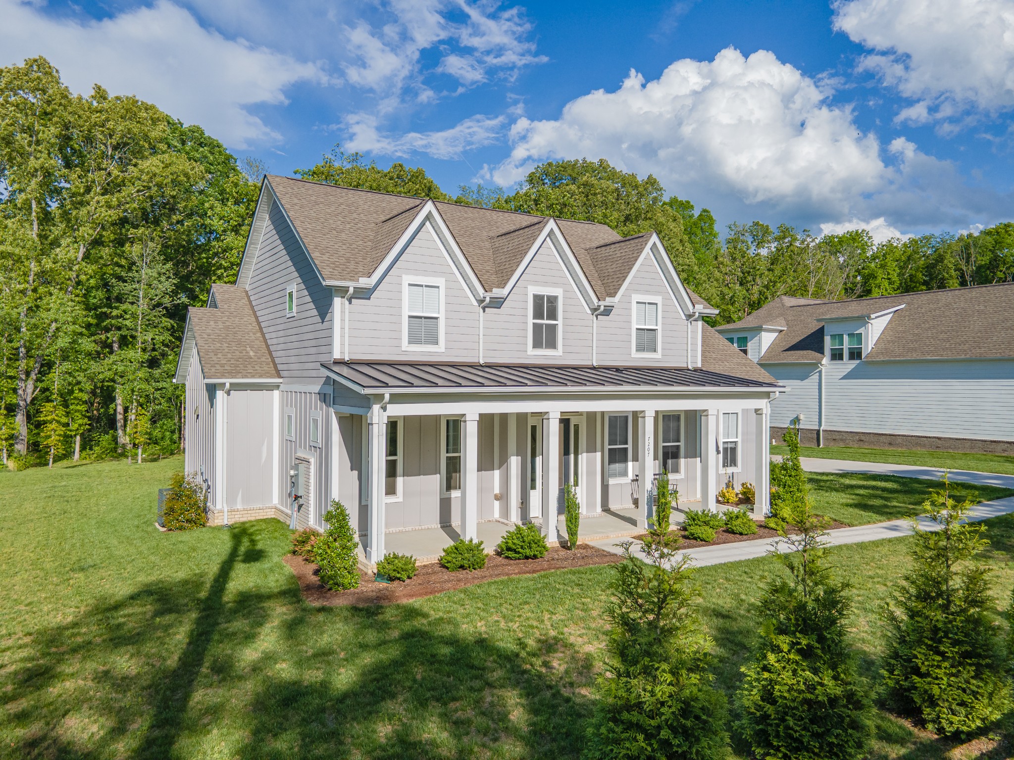 7207 Lake Rd