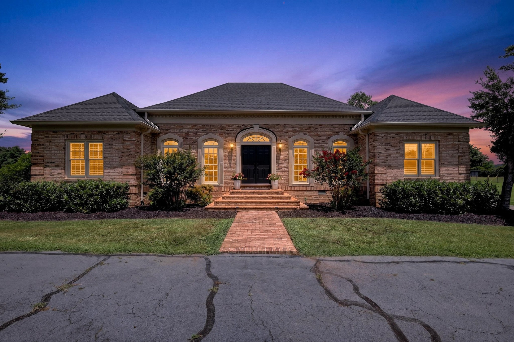 1110 Sequoya Trl