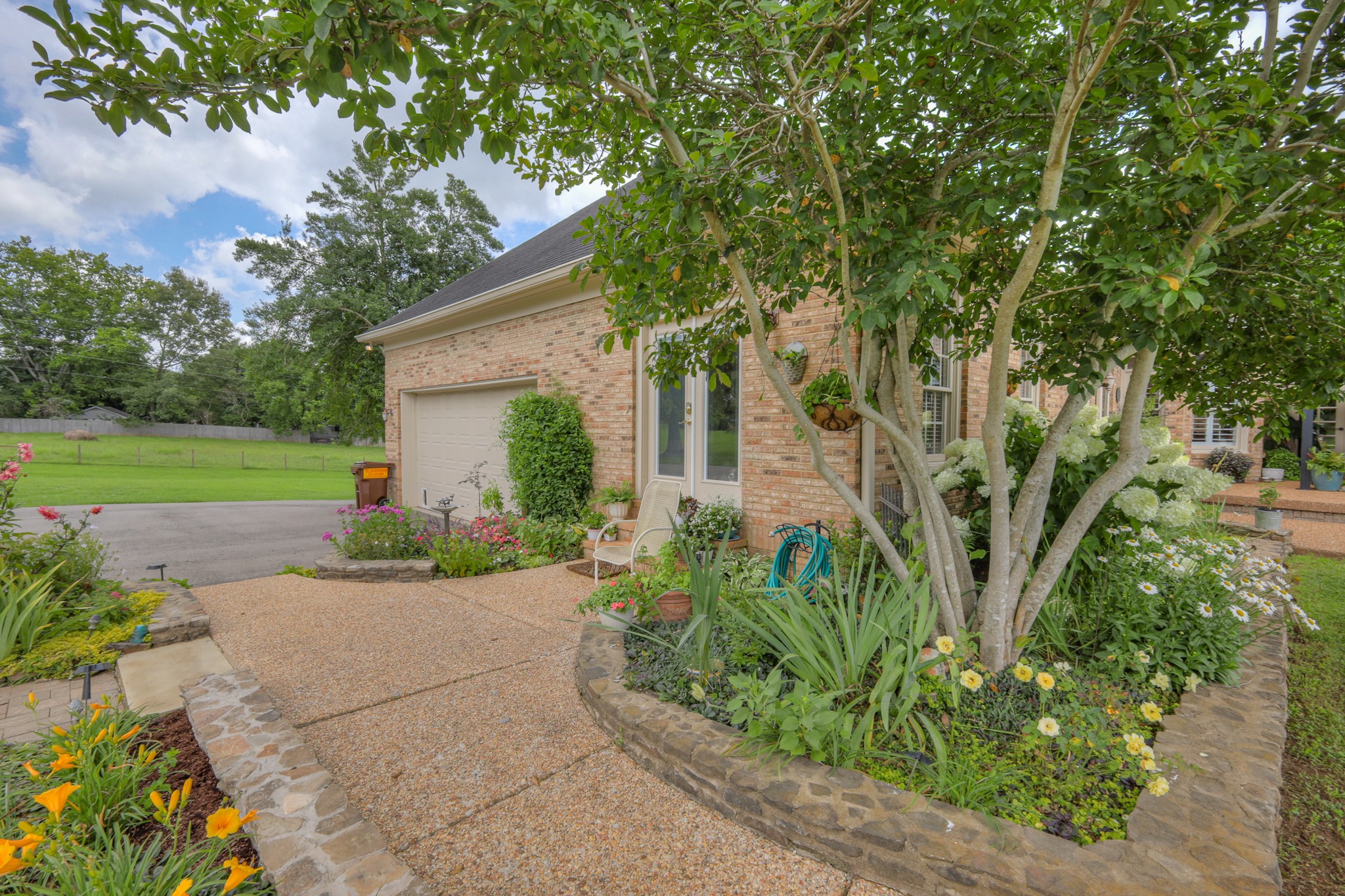 1110 Sequoya Trl