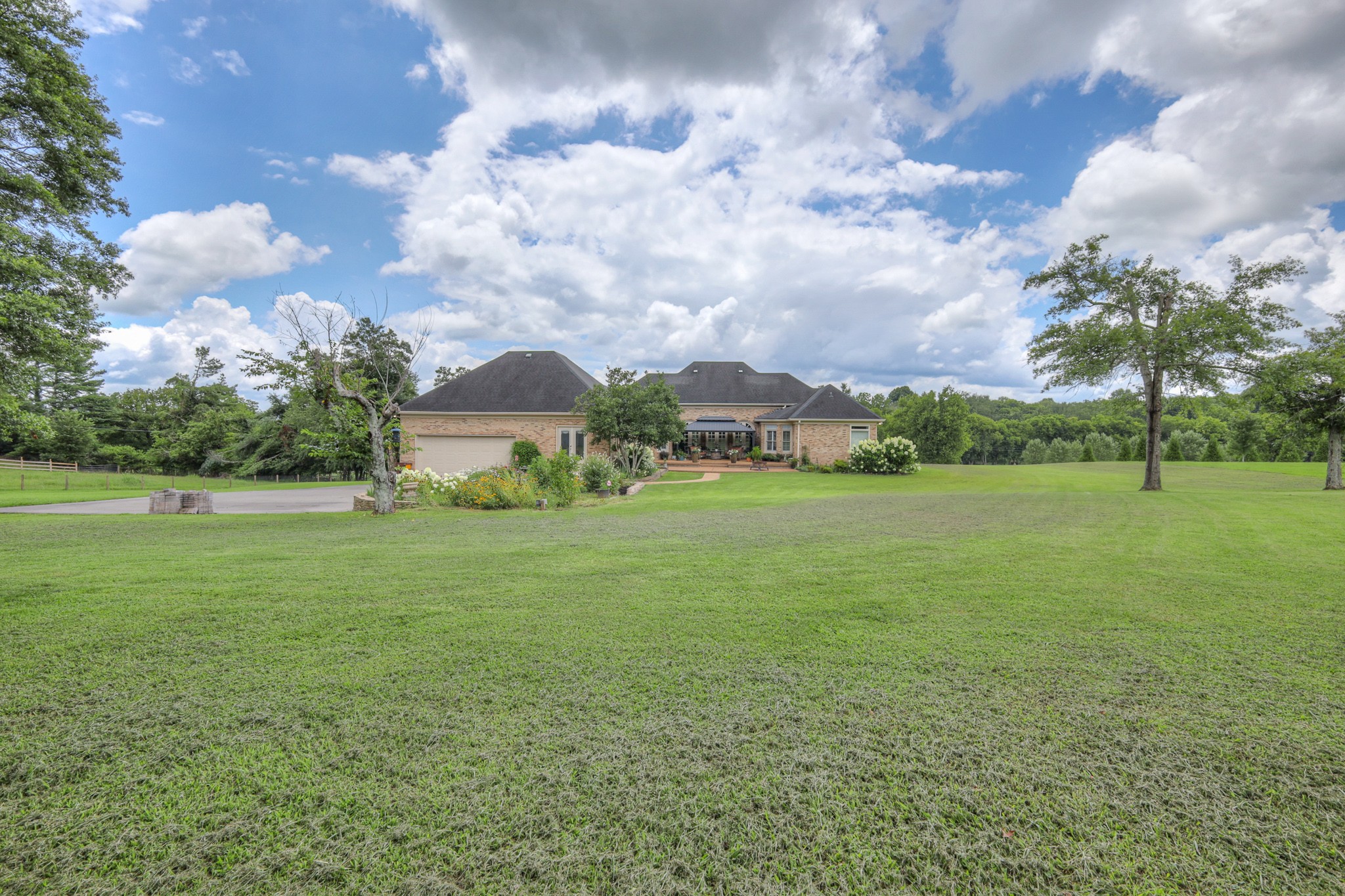 1110 Sequoya Trl