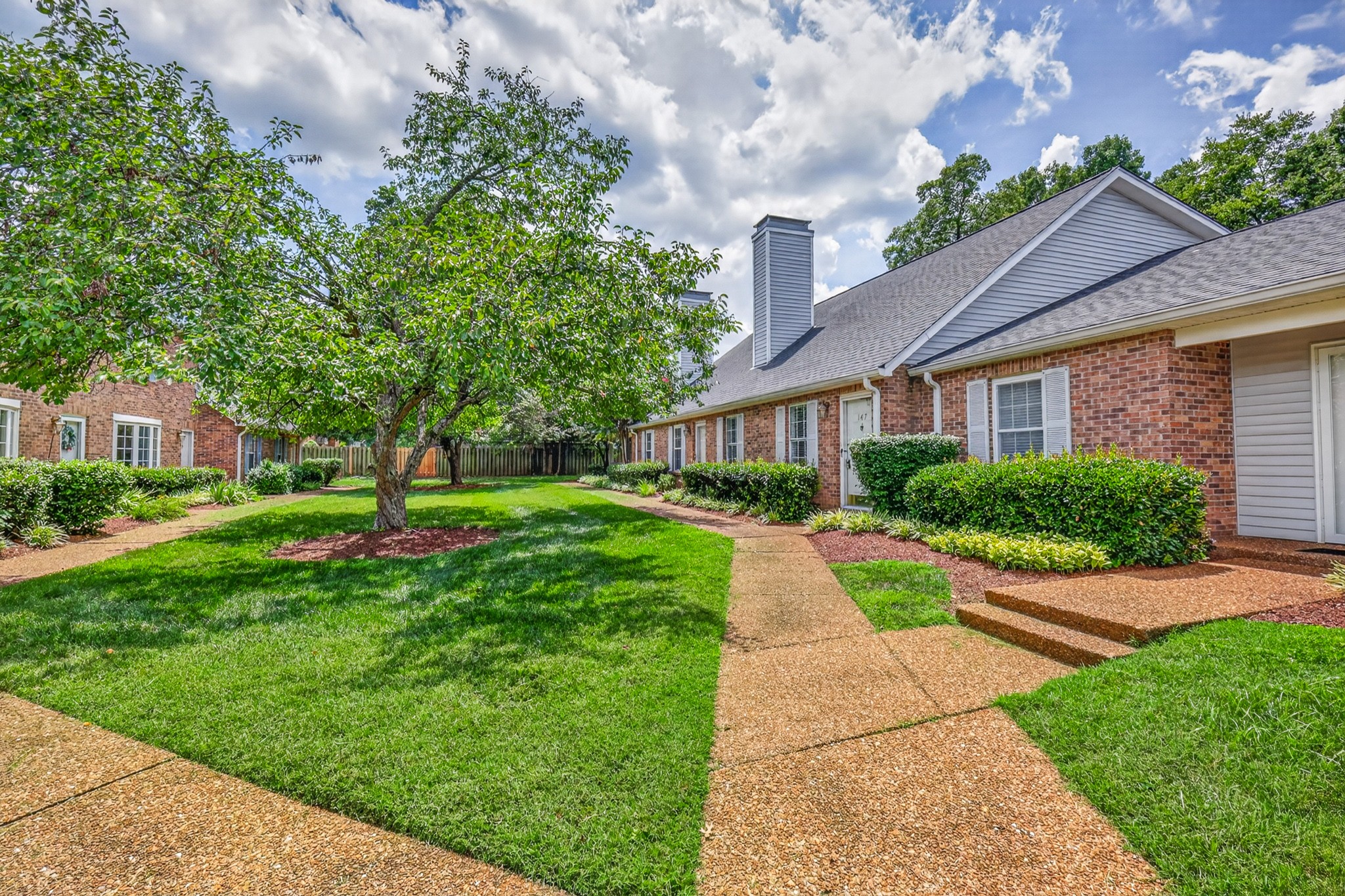147 Cumberland Trce